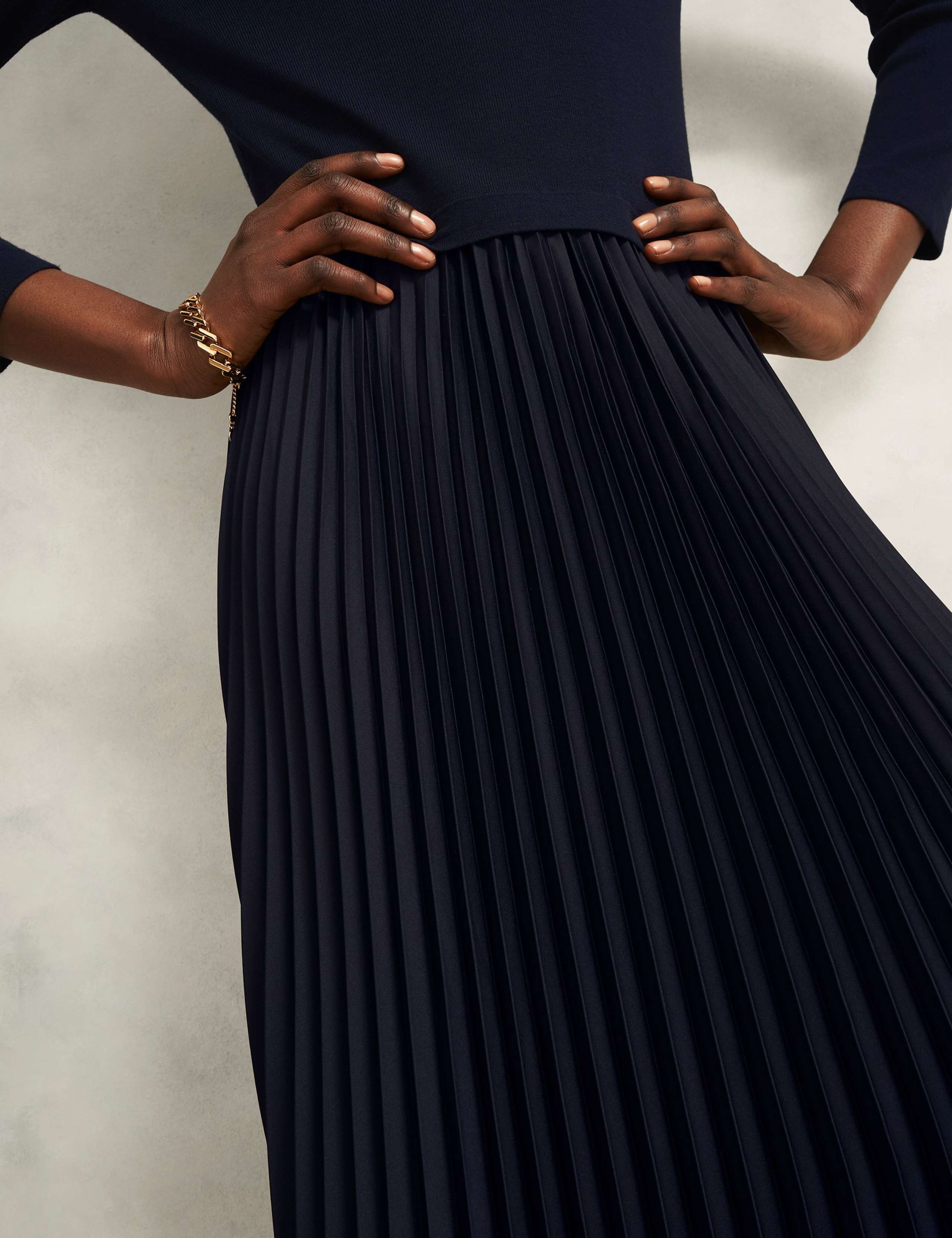 Slash Neck Knitted Midi Dress 5 of 5