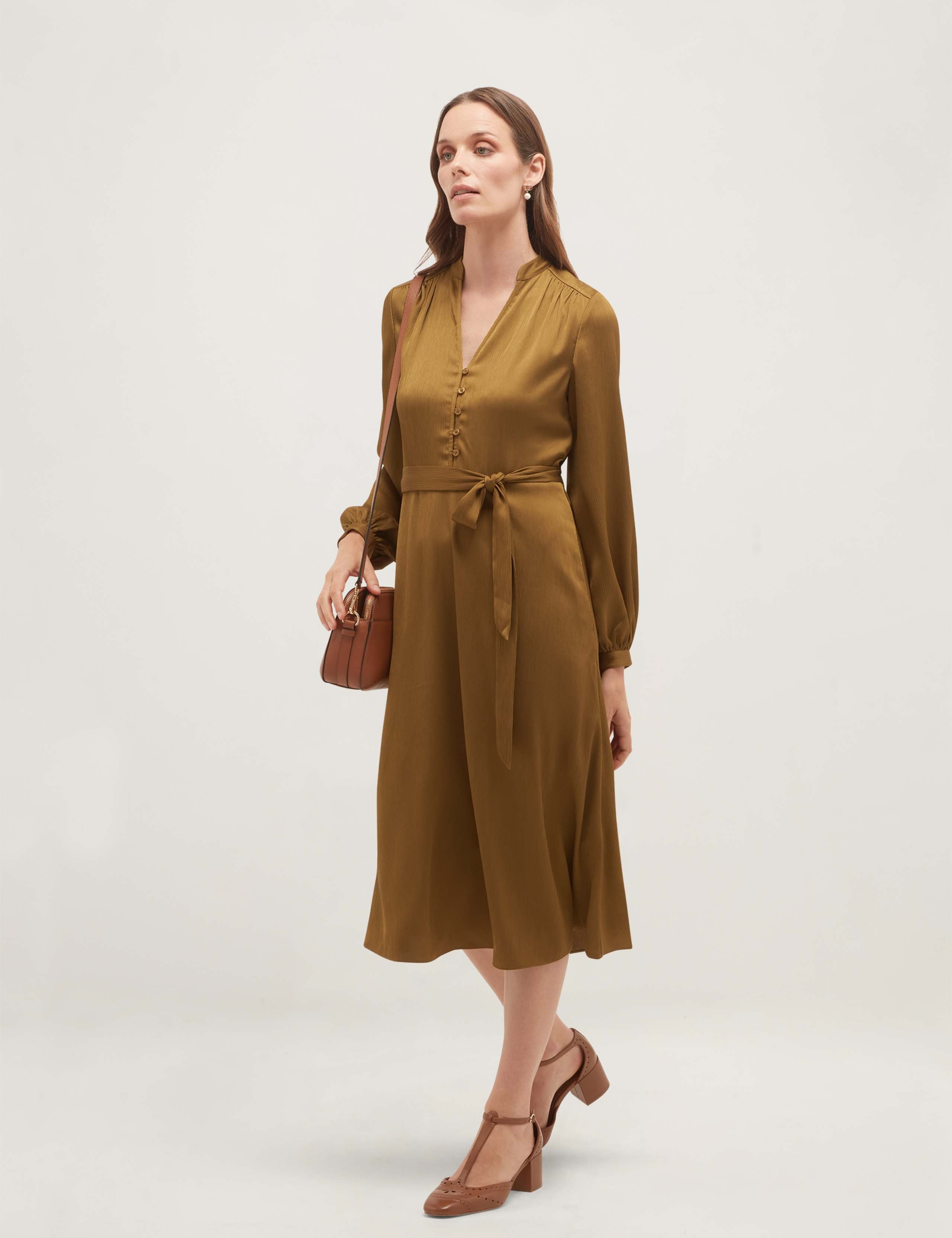 V-Neck Tie Waist Knee Length Skater Dress 5 of 6