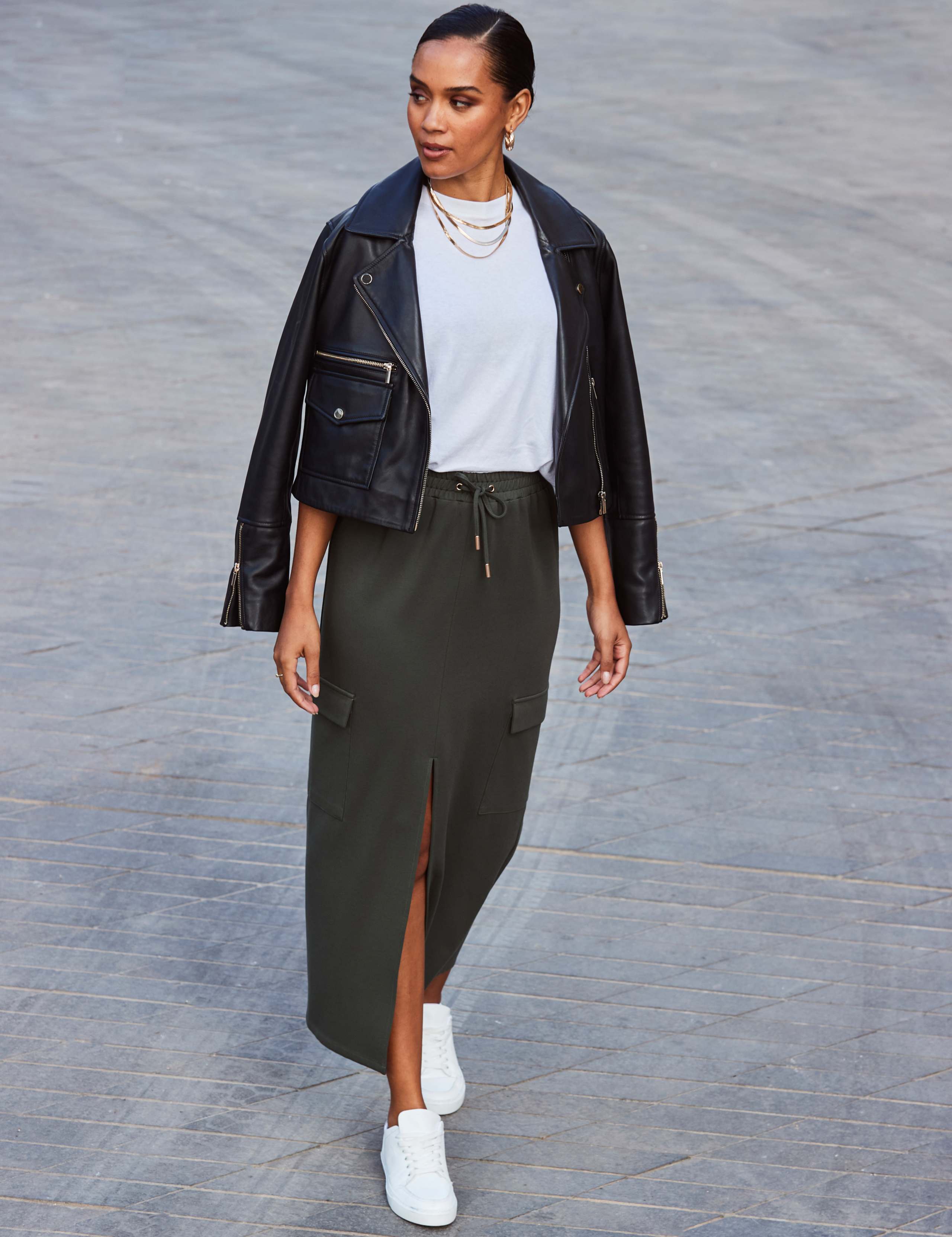 Jersey Split Front Midi Cargo Skirt 3 of 4