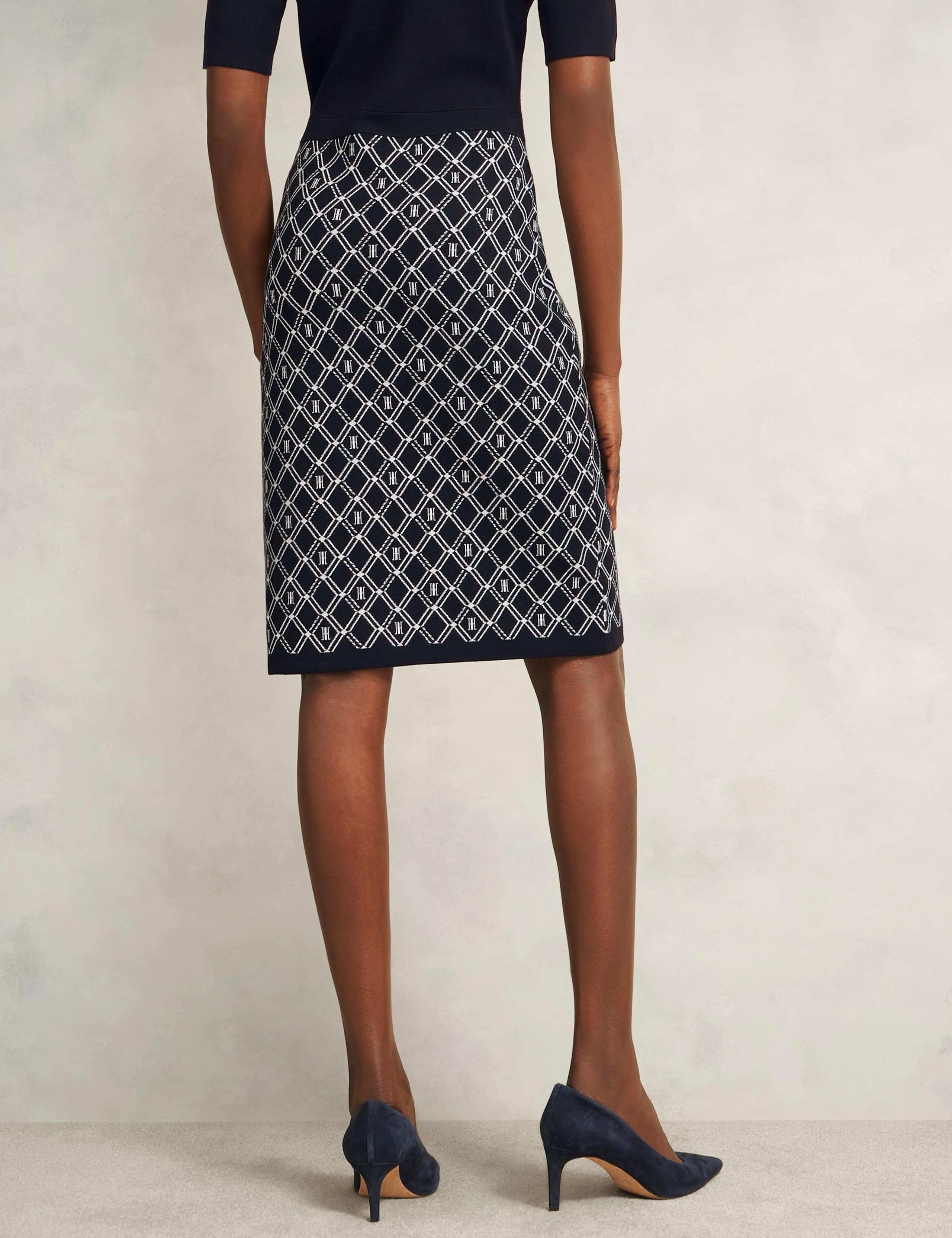 Printed Knee Length Skater Dress 3 of 7