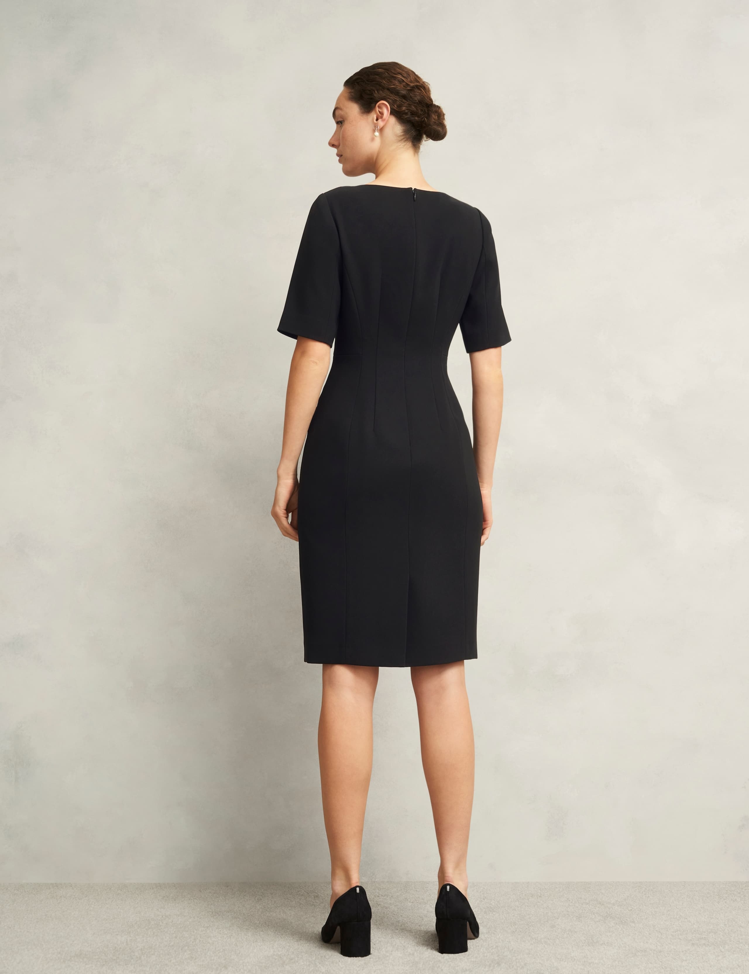 Crepe Knee Length Tailored Shift Dress 5 of 6