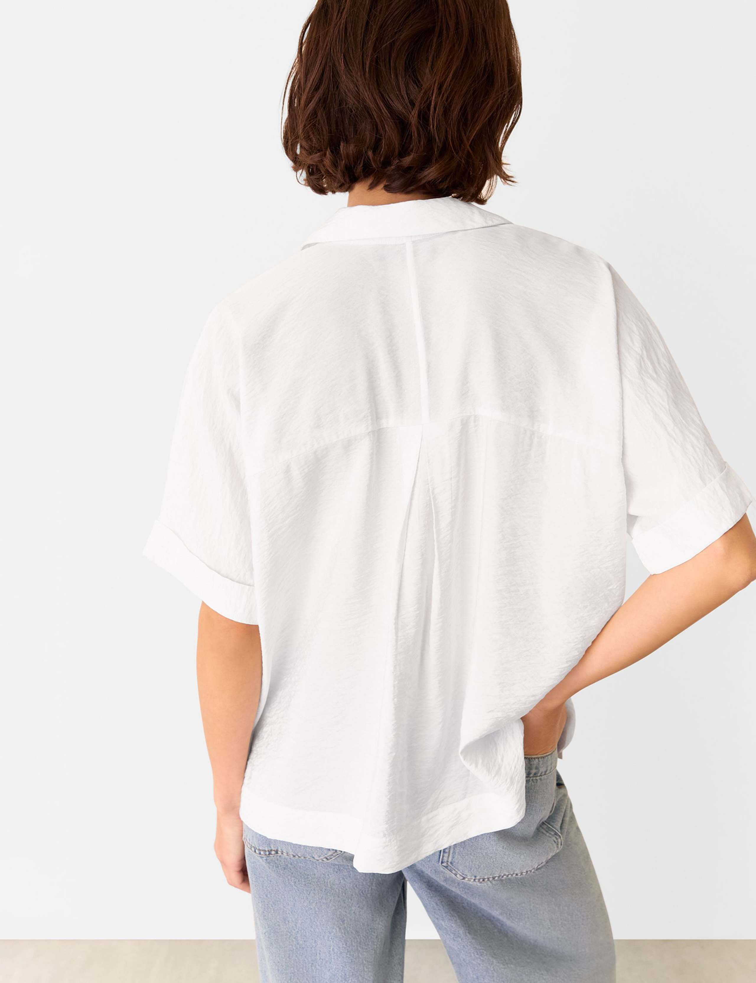 Collared V-Neck Shirt 3 of 4