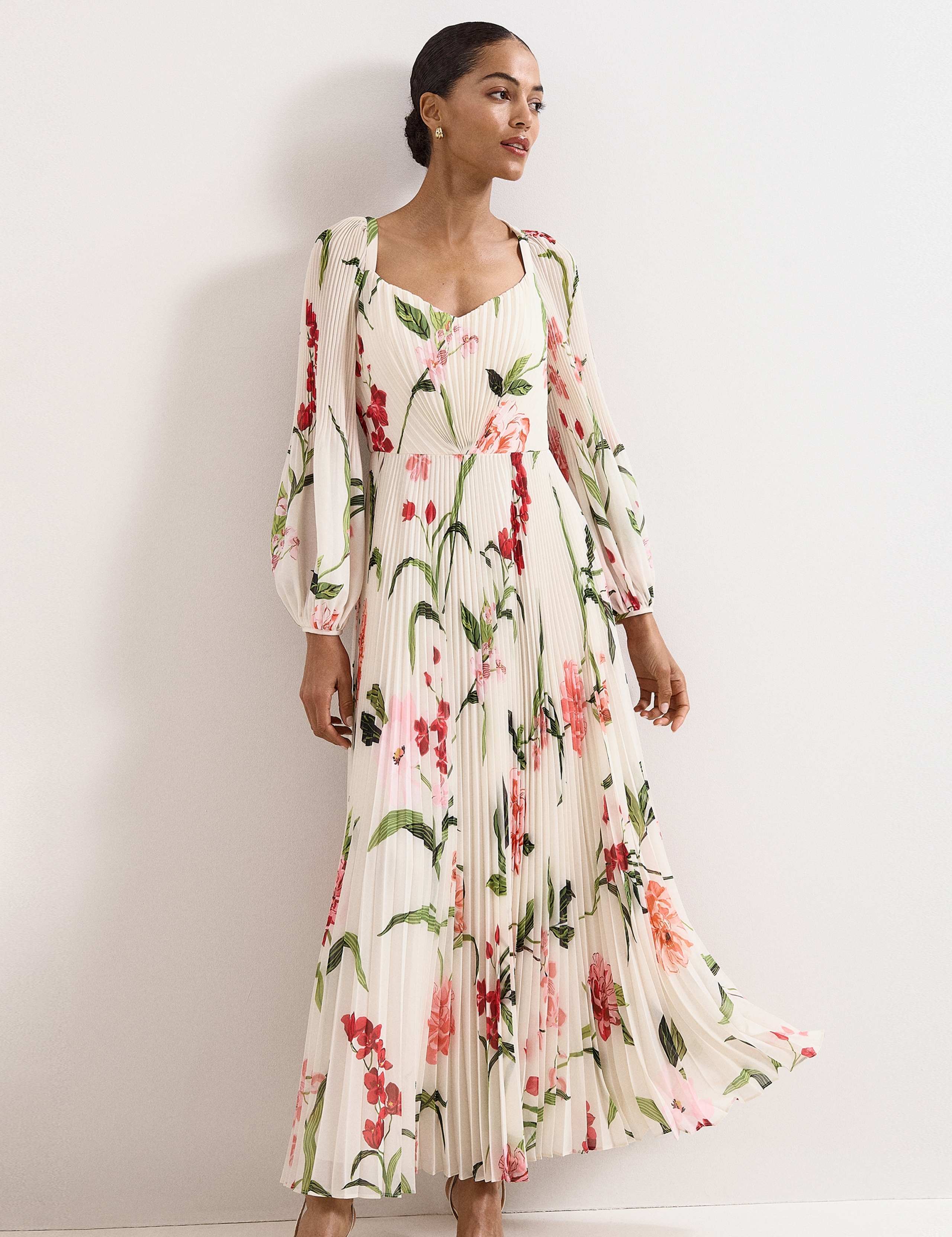 Floral Pleated Sweetheart Neckline Maxi Dress 6 of 8
