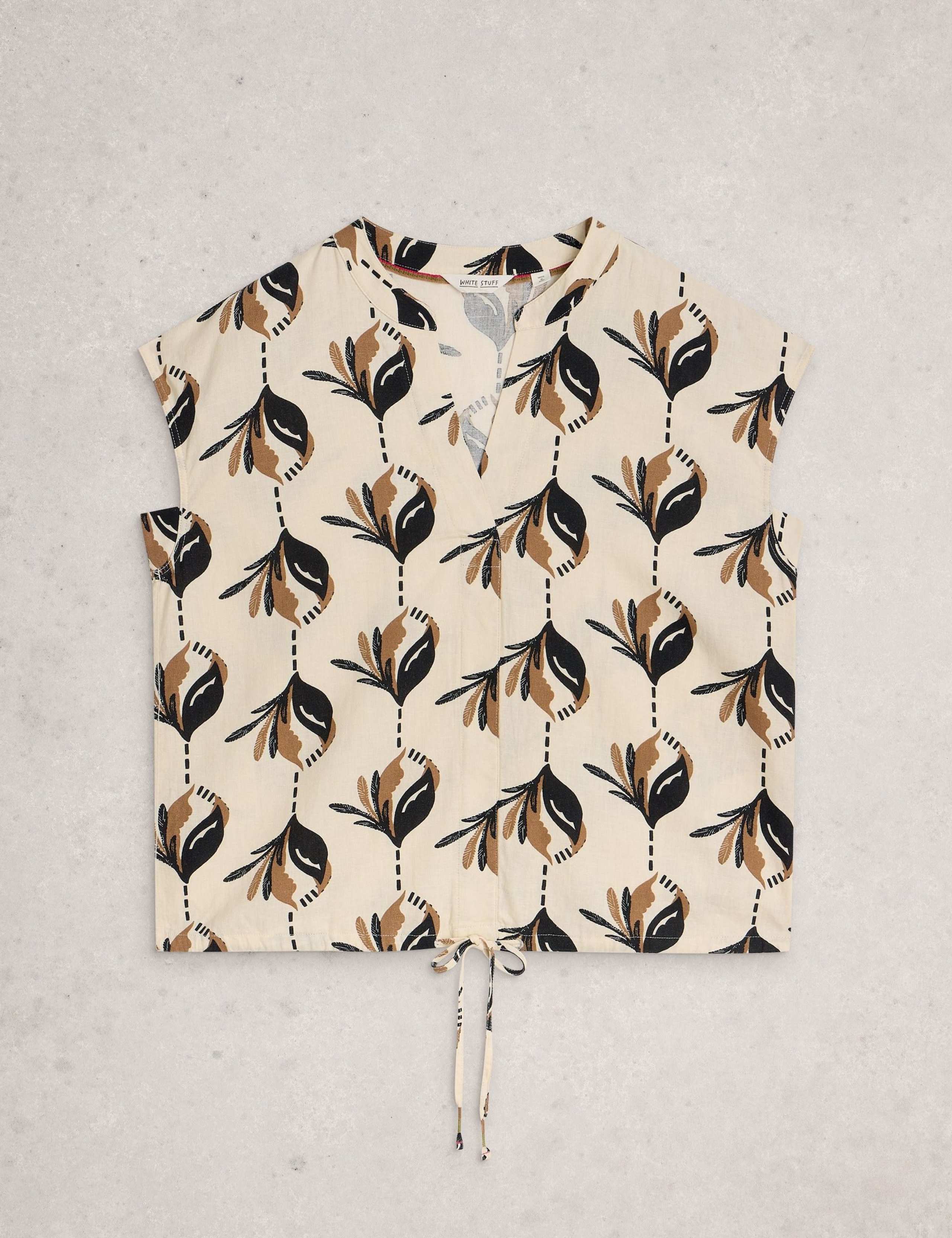 Linen Rich Printed Notch Neck Tie Detail Top 2 of 5