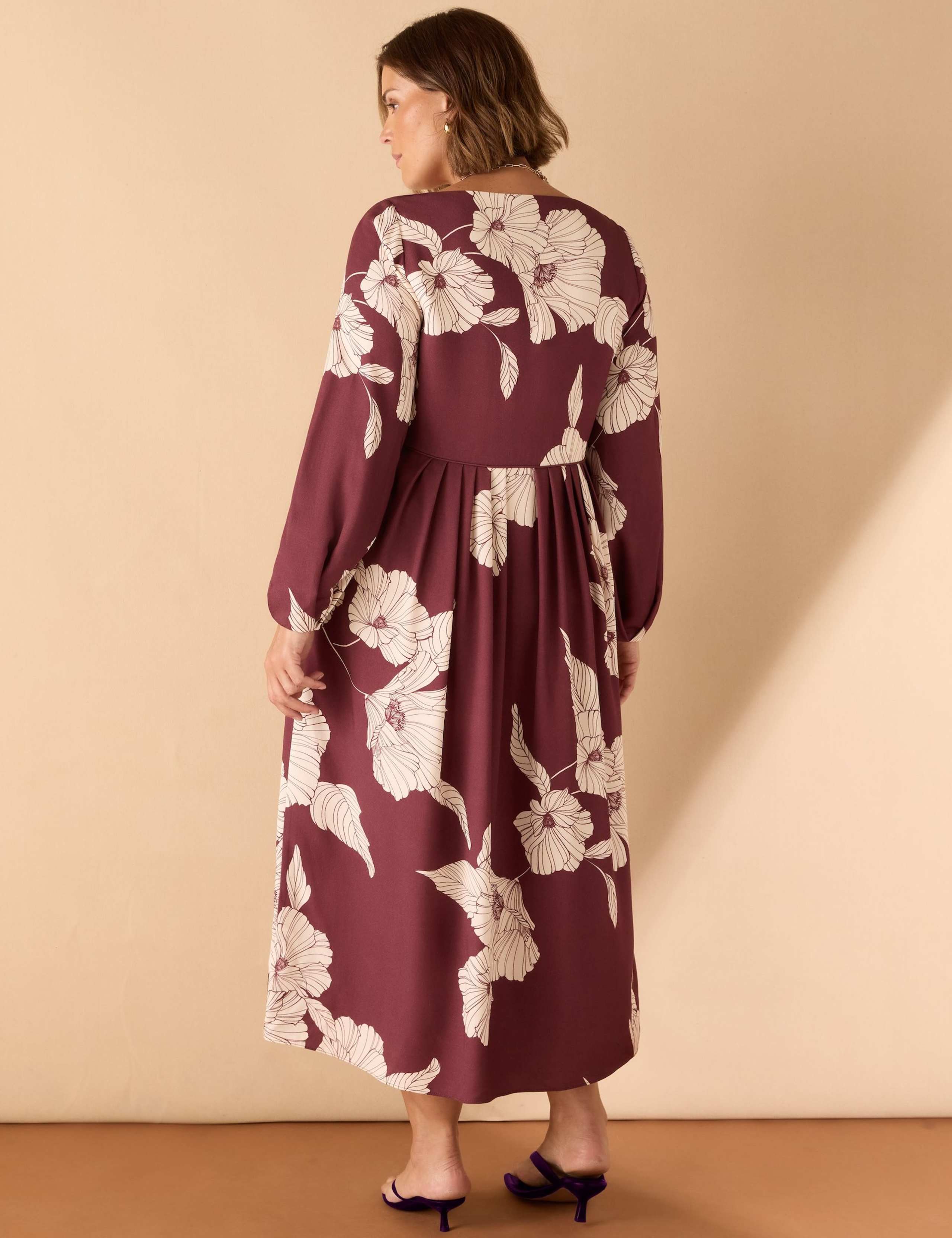 Floral V-Neck Midaxi Kimono Dress 3 of 3