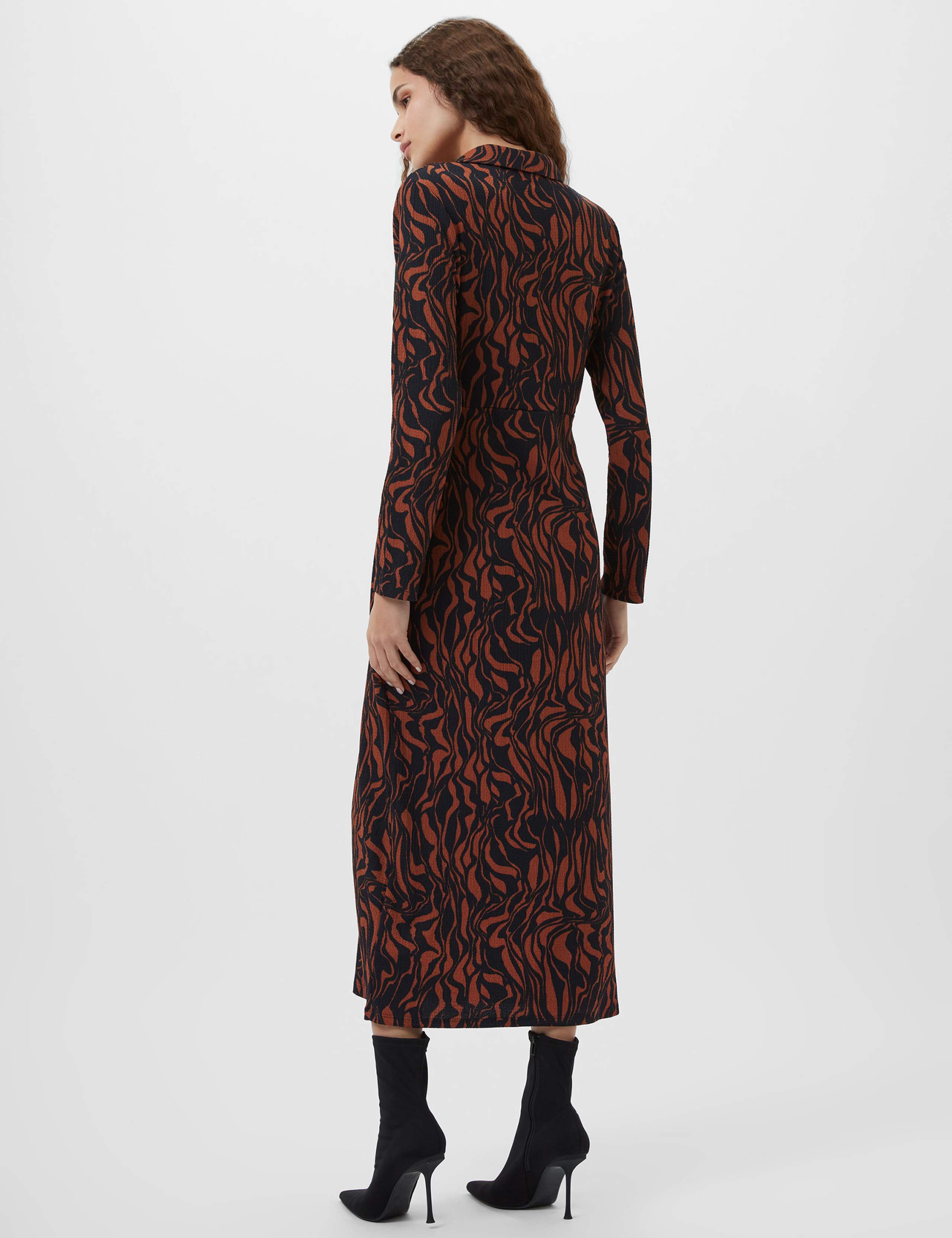 Jacquard V-Neck Twist Front Midi Shift Dress 3 of 3