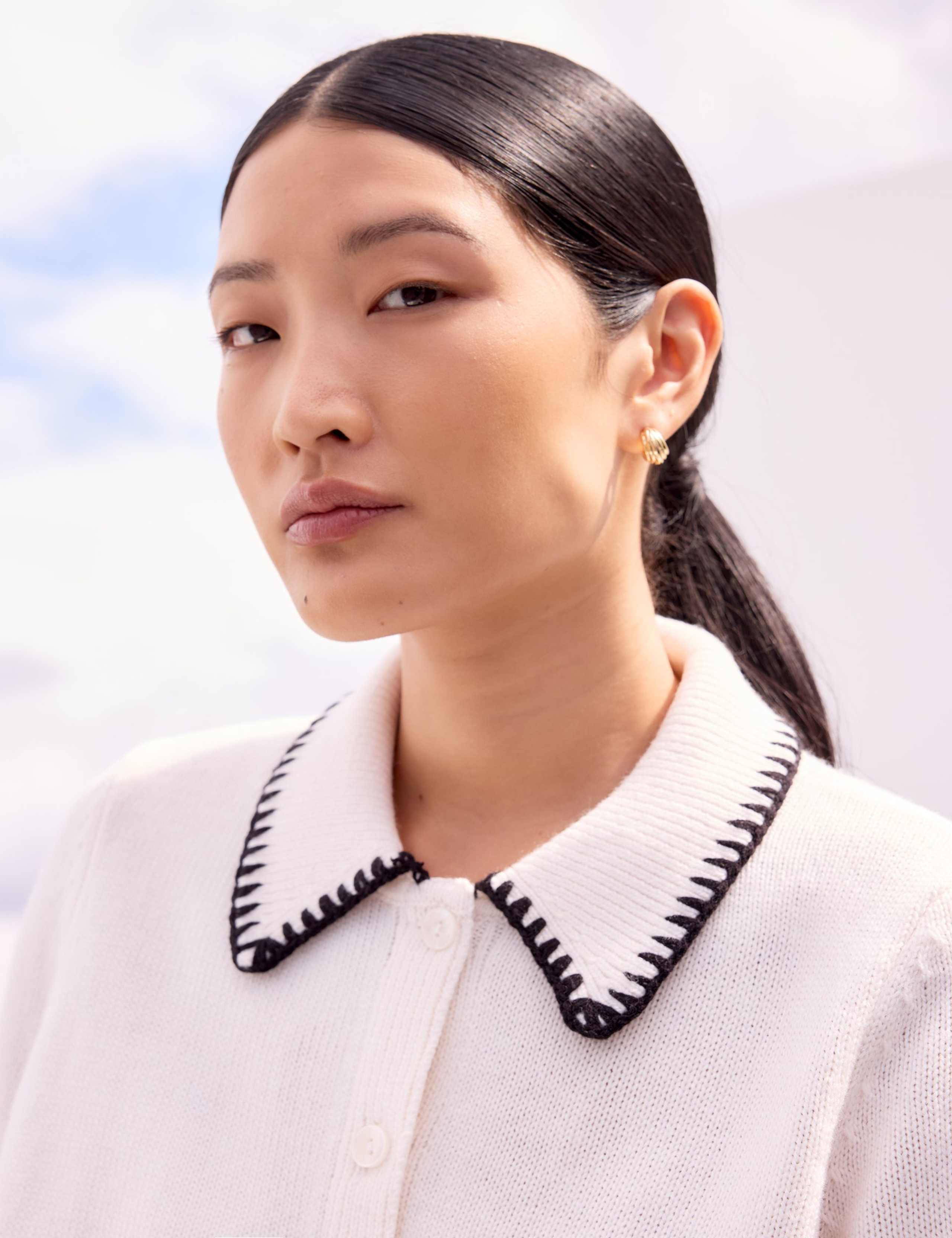 Ivory Contrast-Stitch Collared Cardigan with Wool 4 of 4