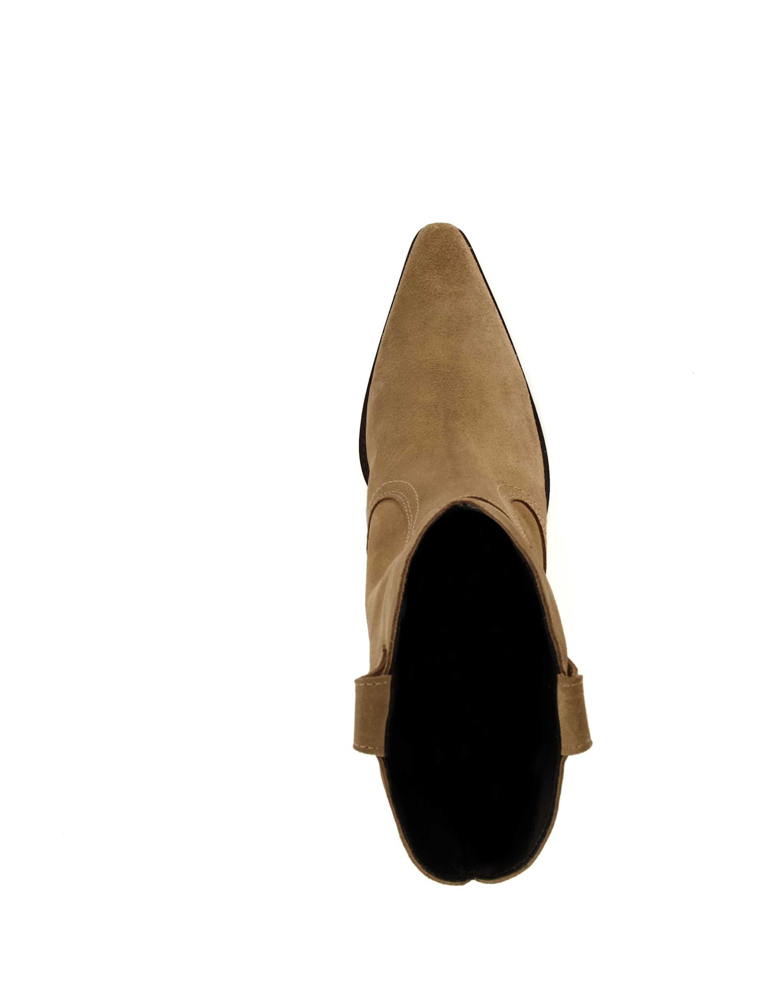 Suede Pull On Western Boots 3 of 4