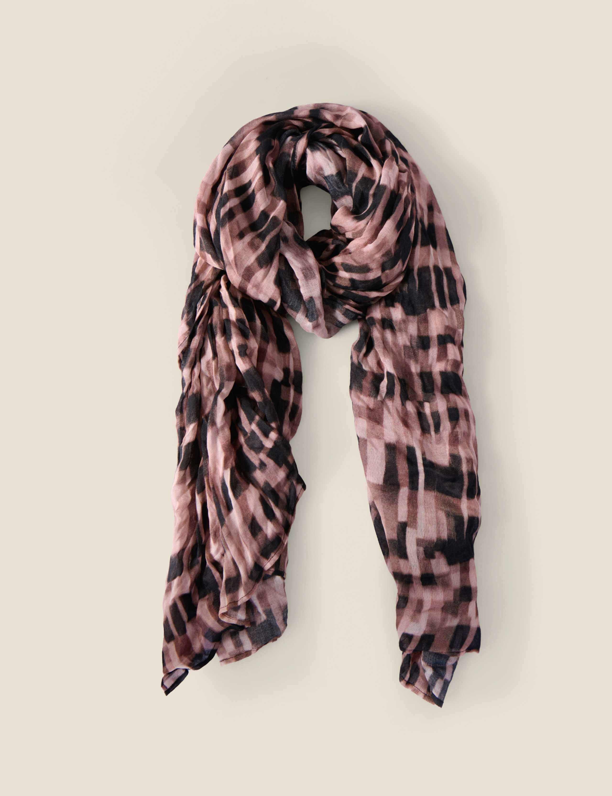 Printed Scarf 1 of 3