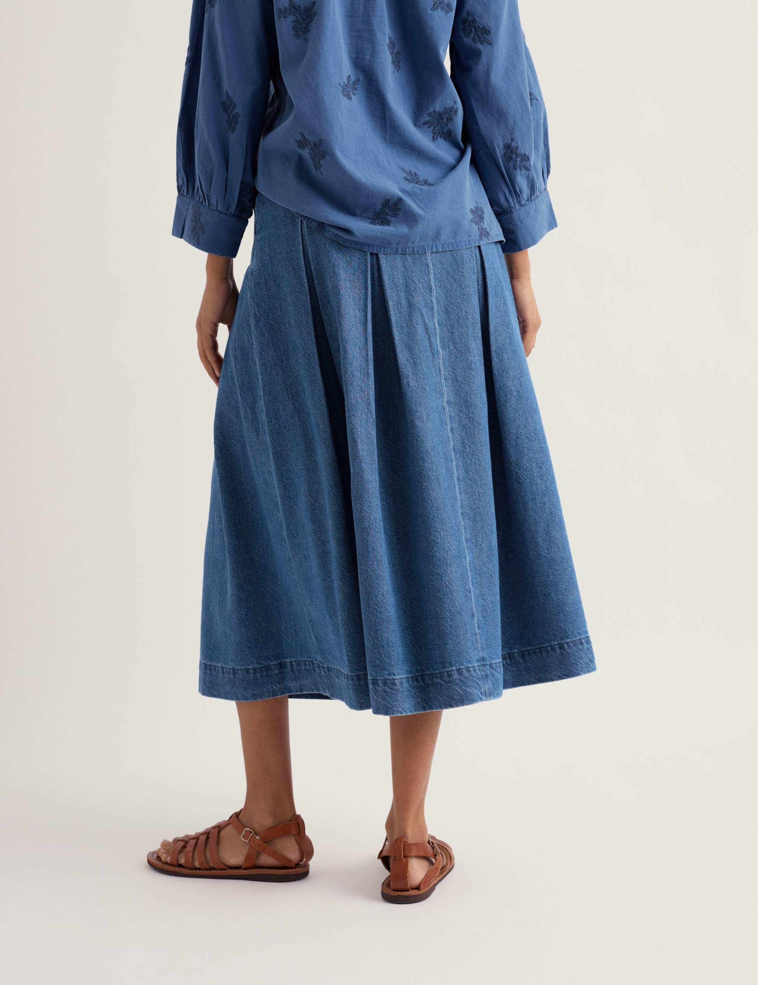Denim A-Line Midi Skirt with Linen 3 of 5