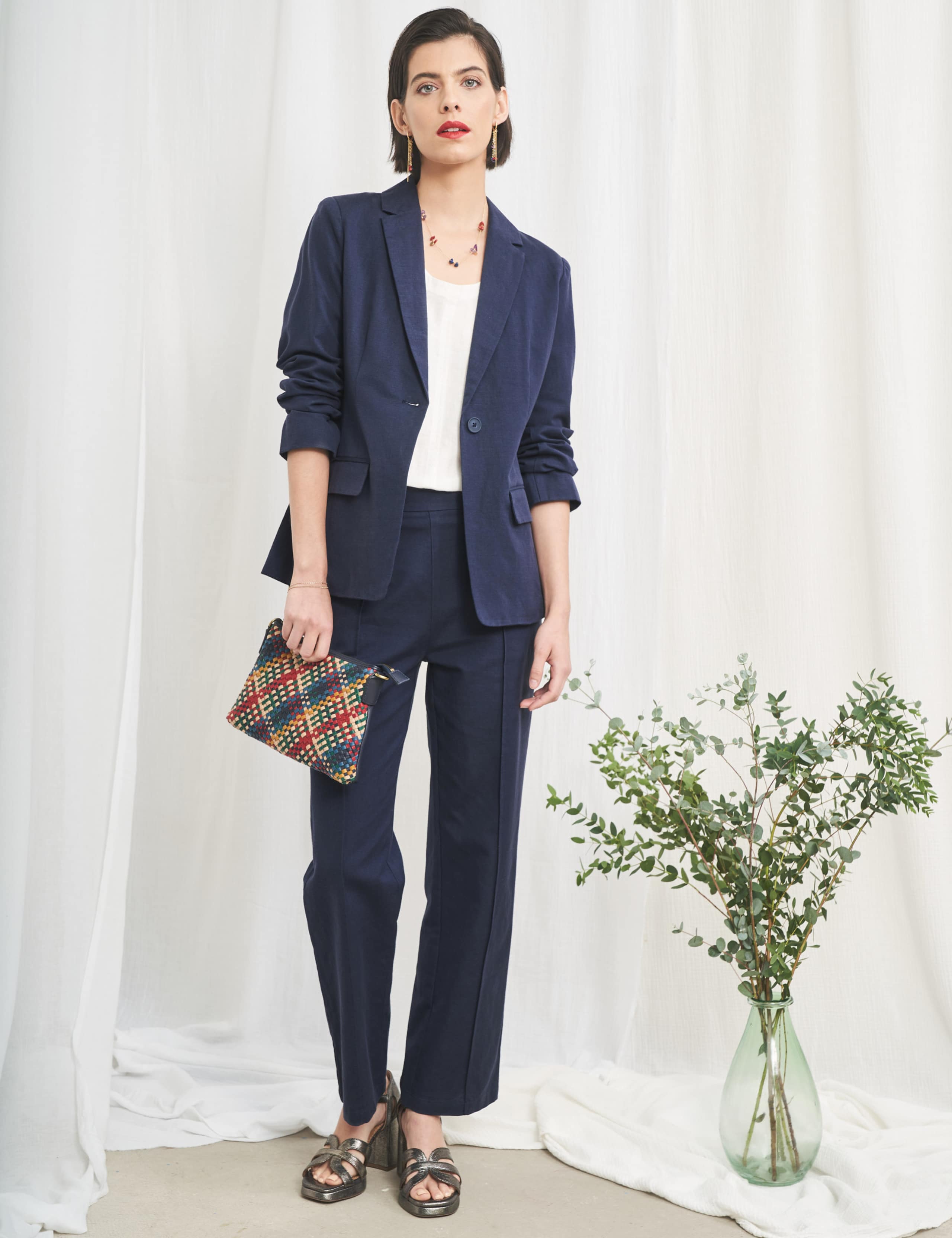 Linen Blend Single Breasted Blazer 3 of 5