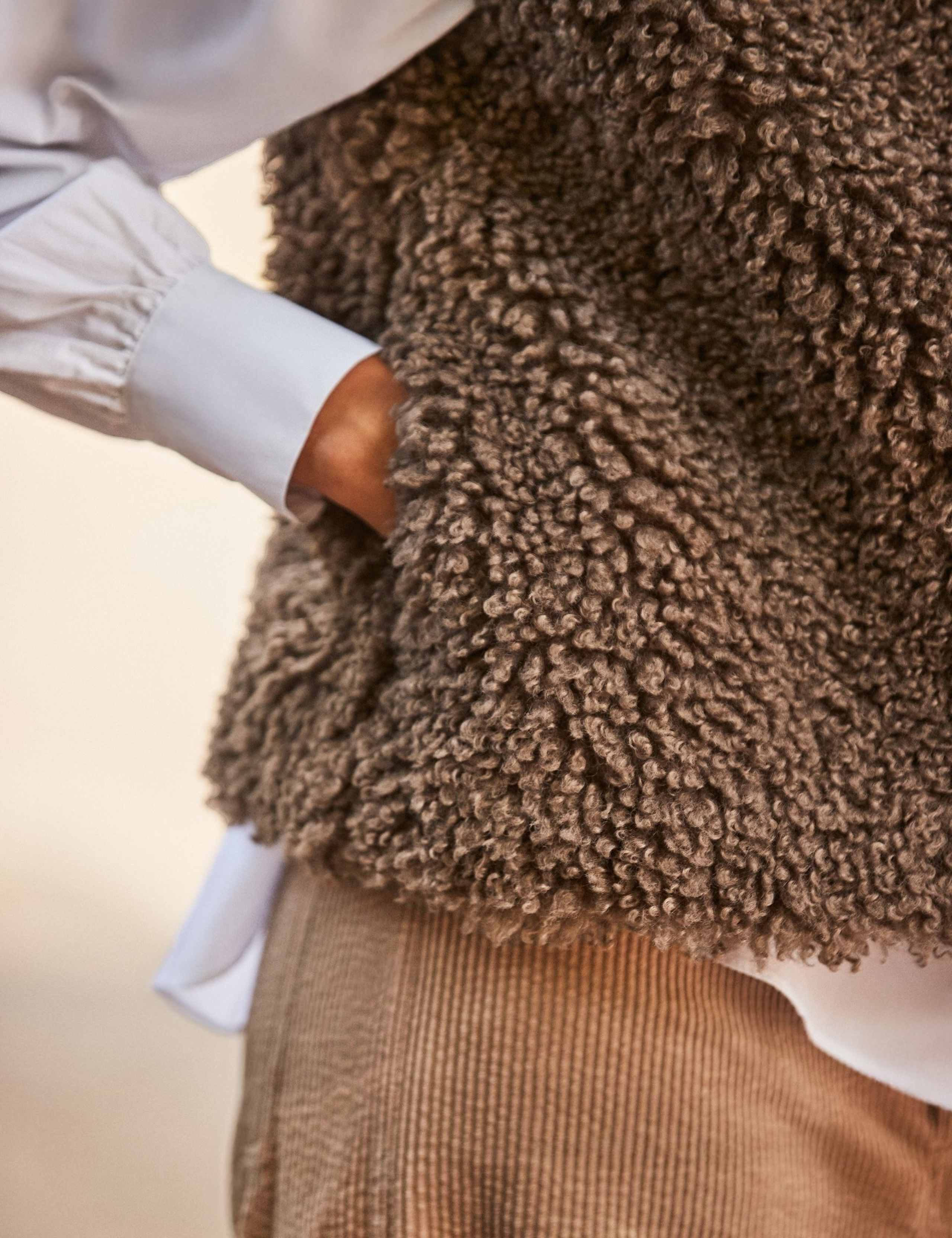 Faux Fur Gilet 4 of 4