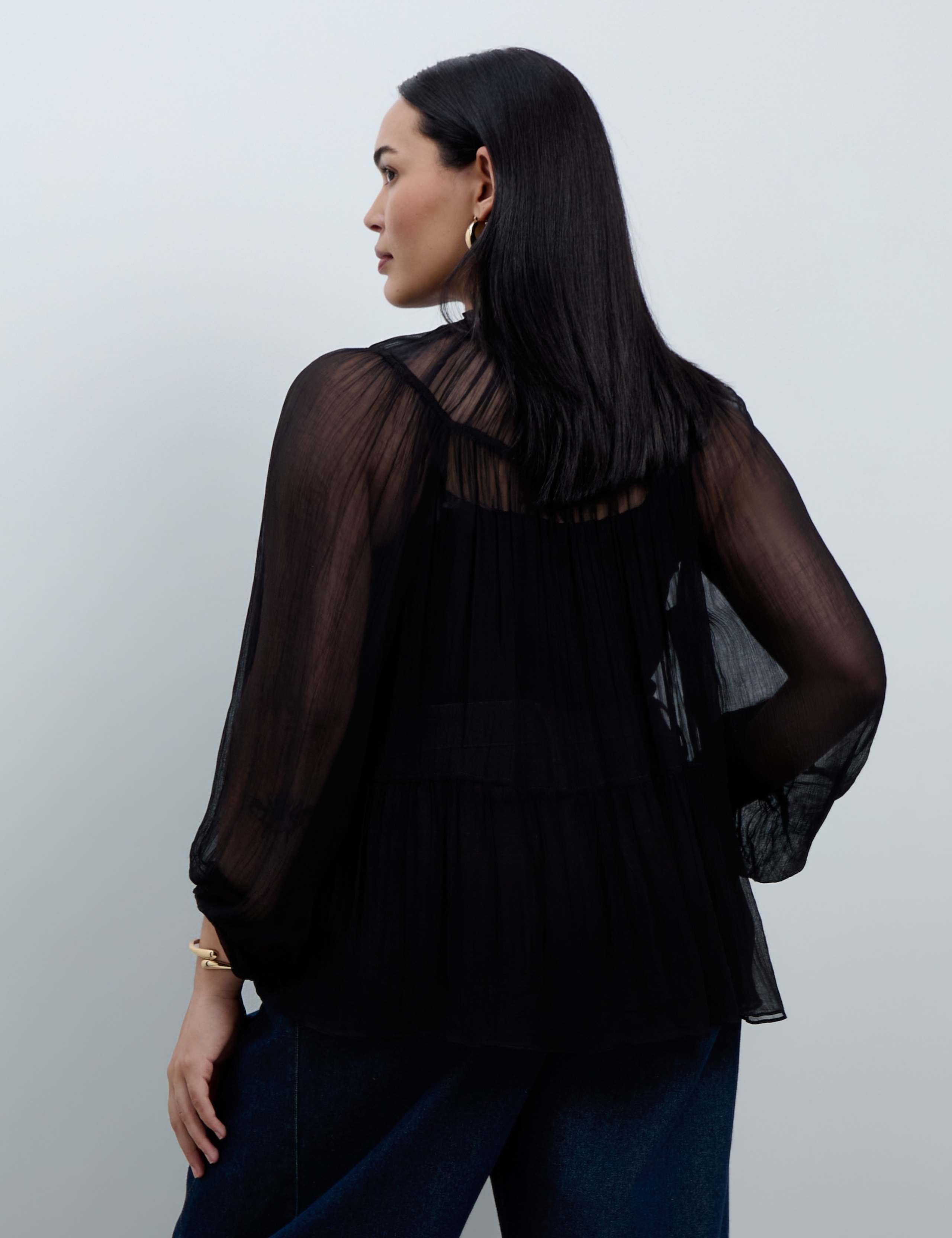 Curve Notch Neck Blouse 2 of 7