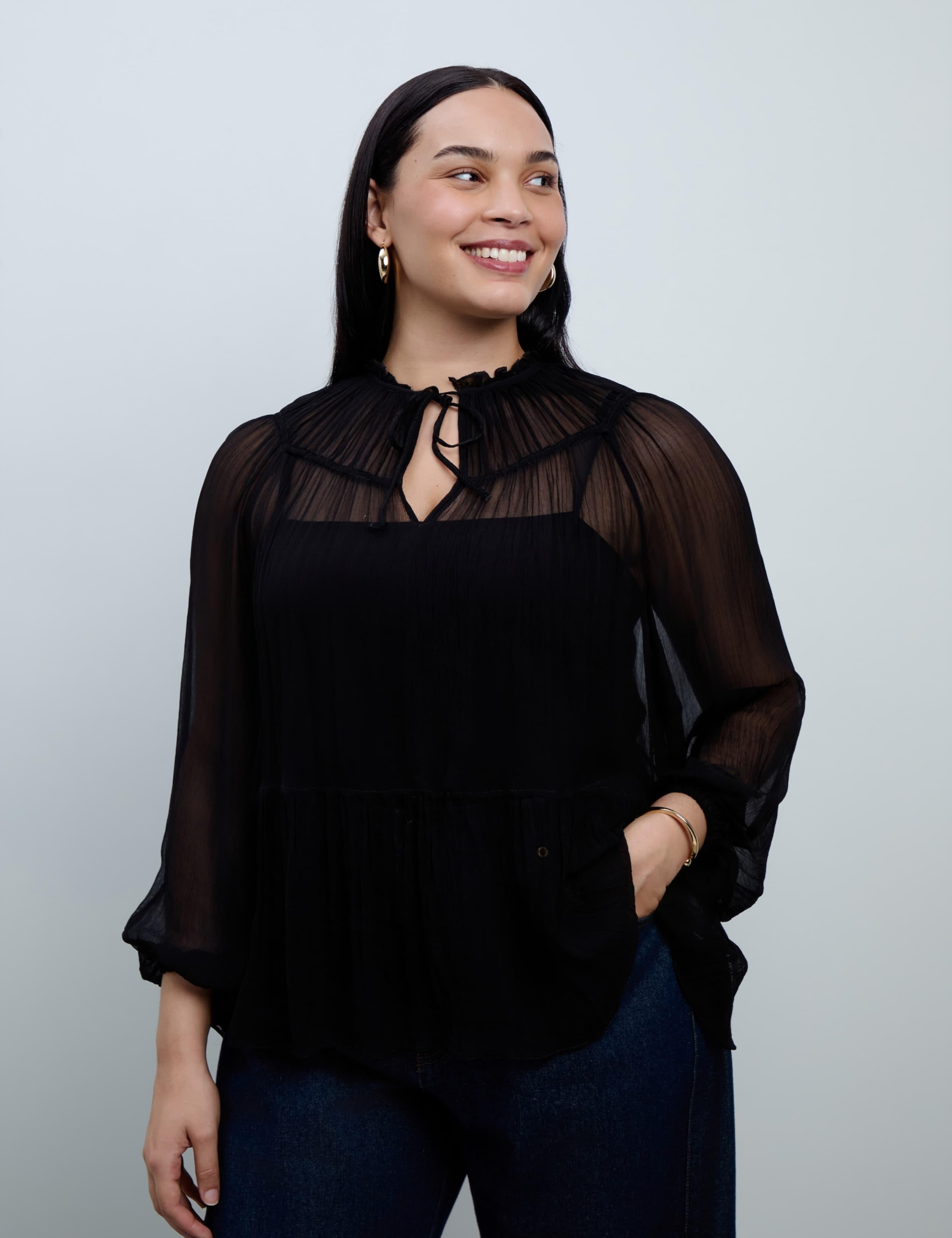 Curve Notch Neck Blouse 5 of 7
