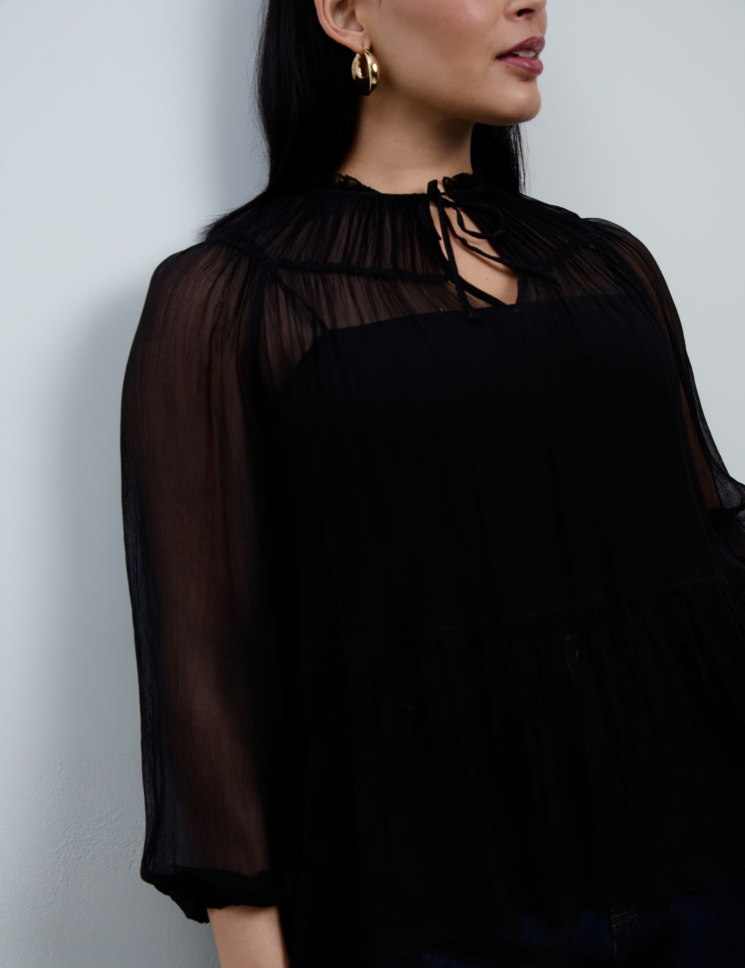 Curve Notch Neck Blouse 7 of 7