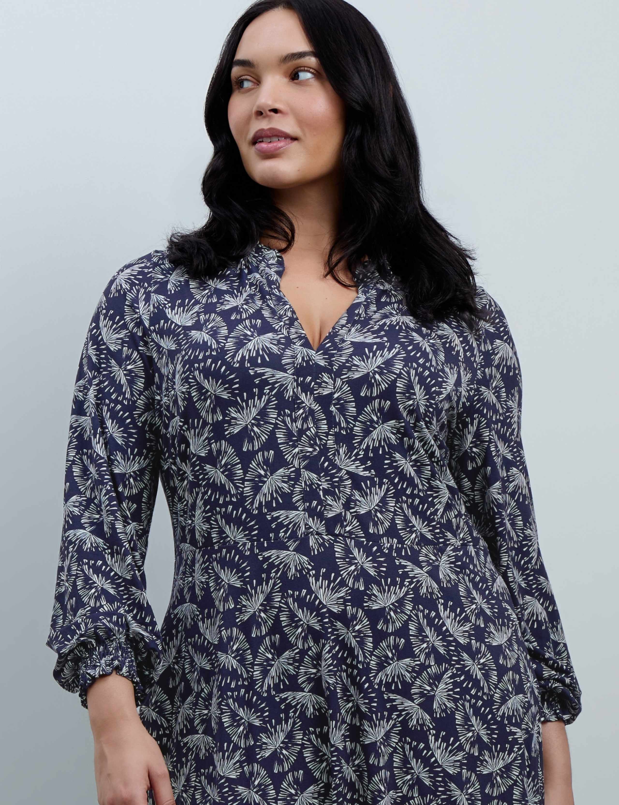 Curve Jersey Fan Print Ruffle Midaxi Dress 3 of 5