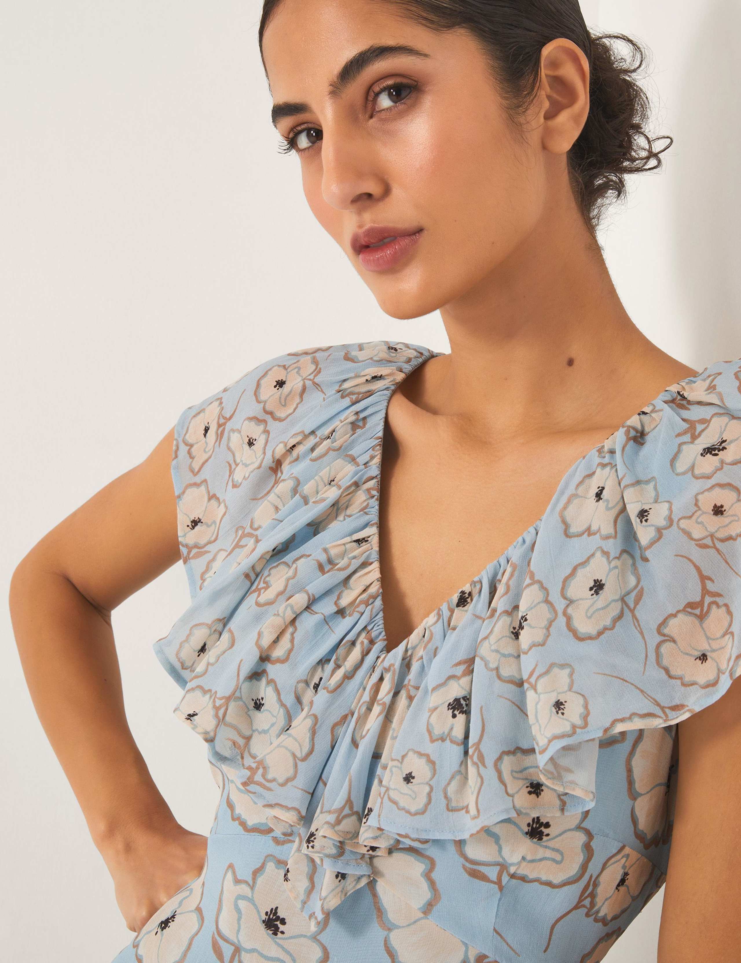 Floral V-Neck Angel Sleeves Maxi Tiered Dress 4 of 5