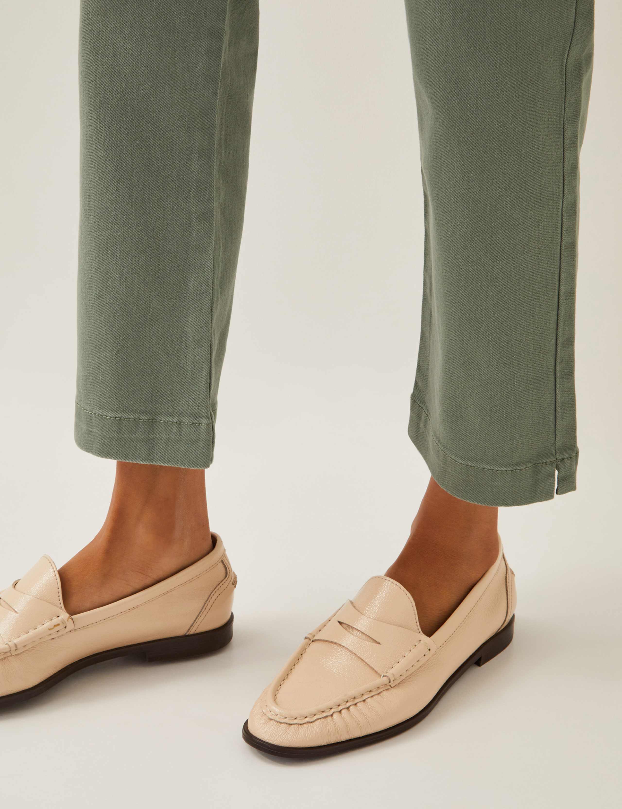 High Waisted Straight Leg Cropped Jeans 4 of 4