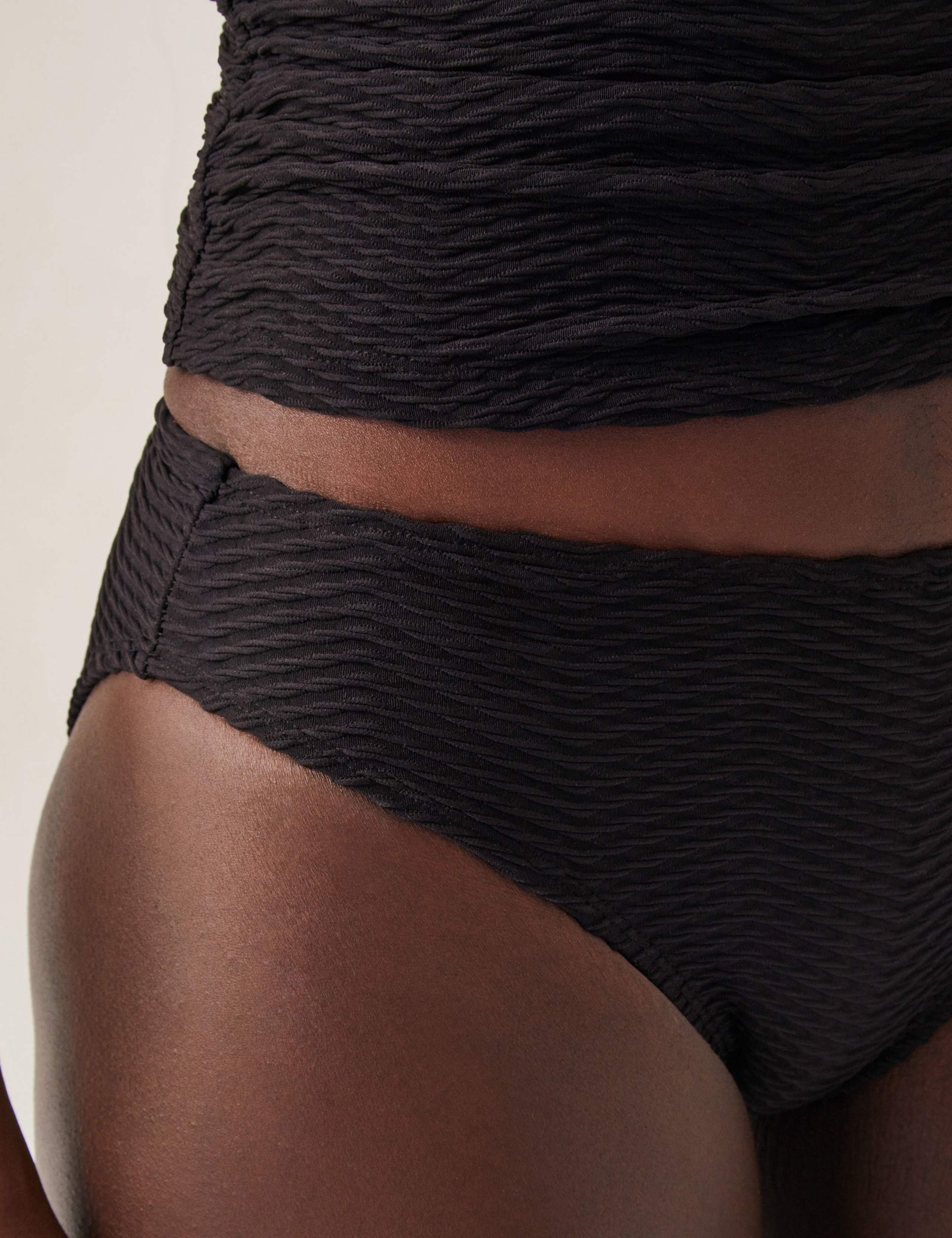 Textured High Leg Bikini Bottoms 4 of 5
