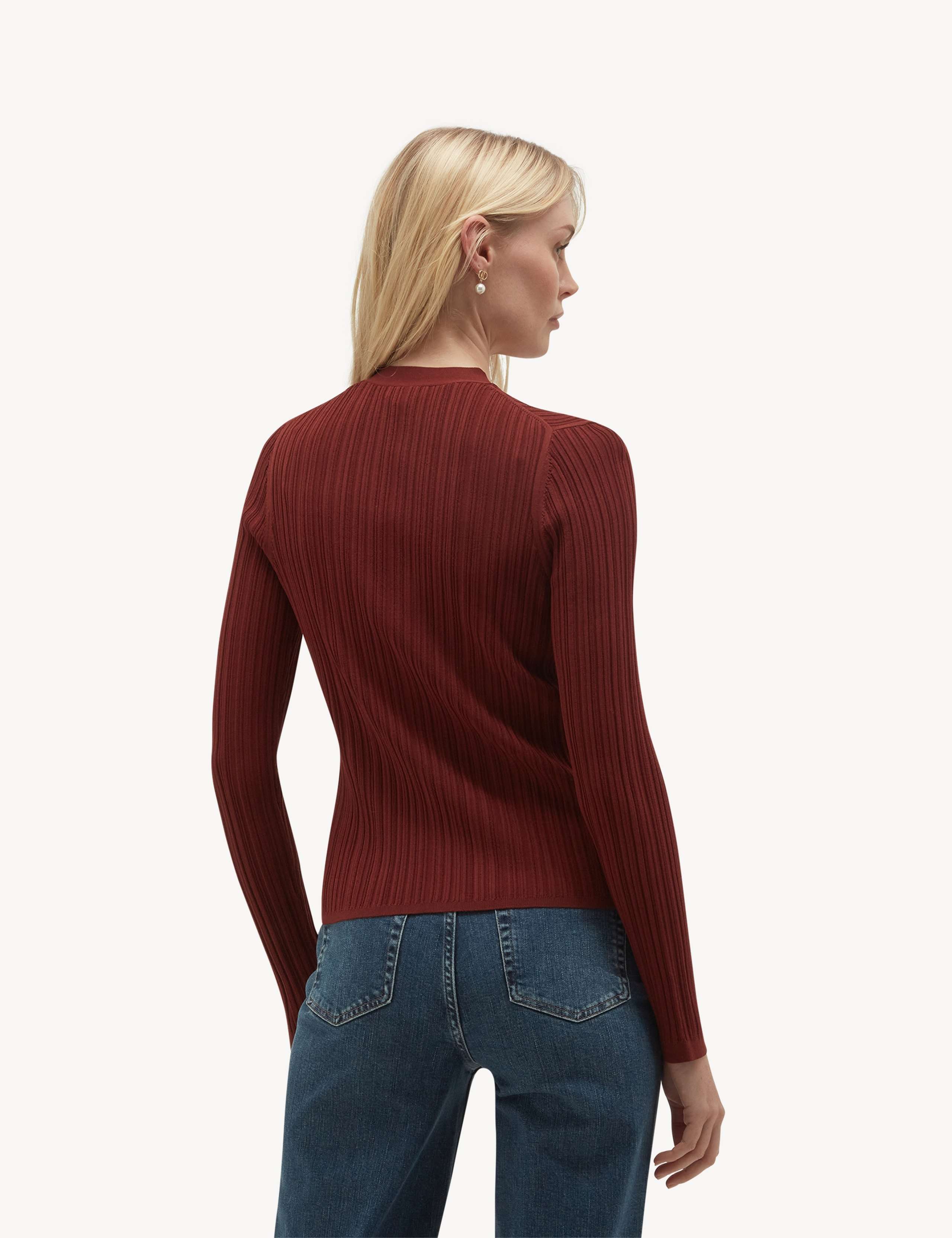 Ribbed V-Neck Cardigan 4 of 5