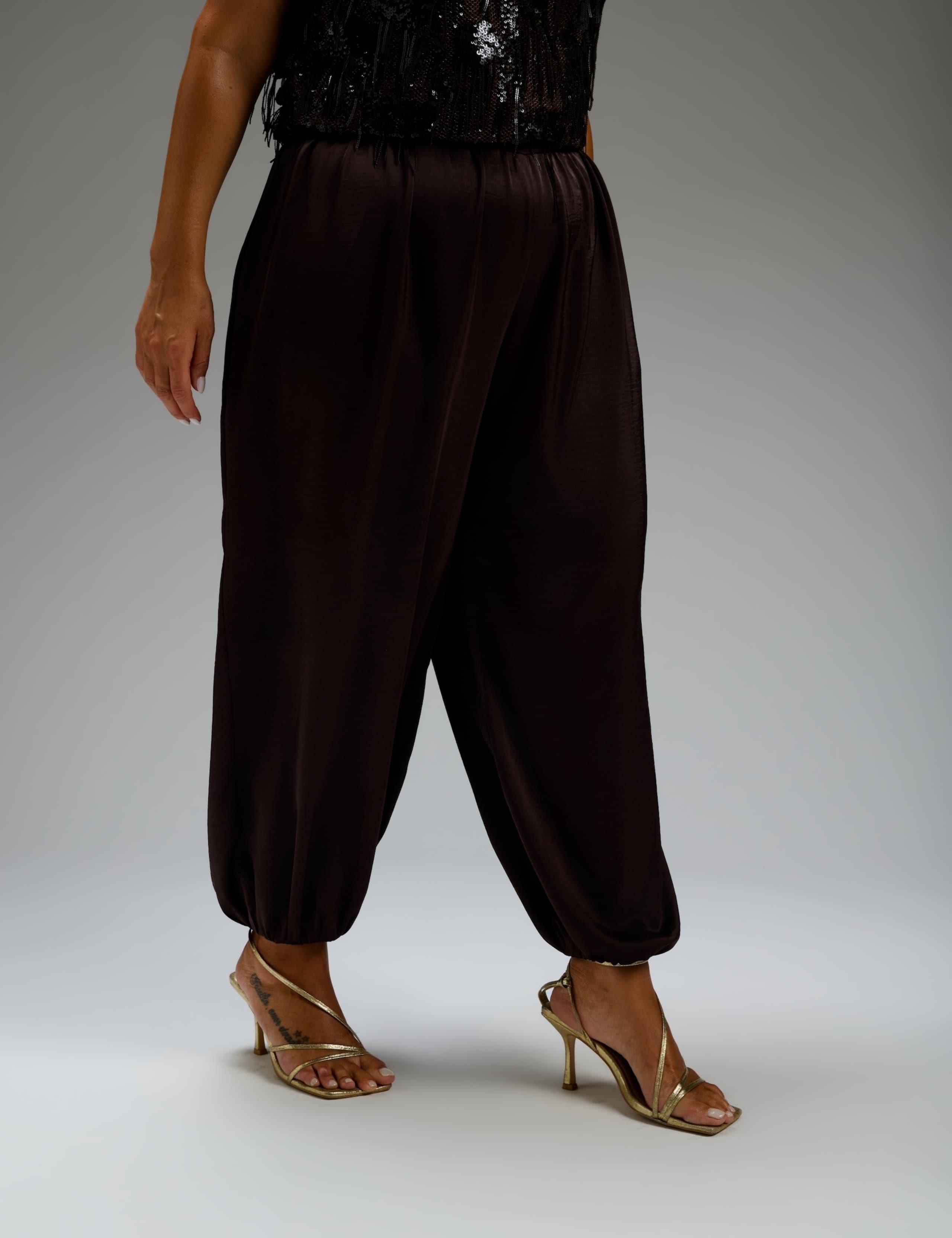 Elasticated Waist Balloon Trousers 4 of 5