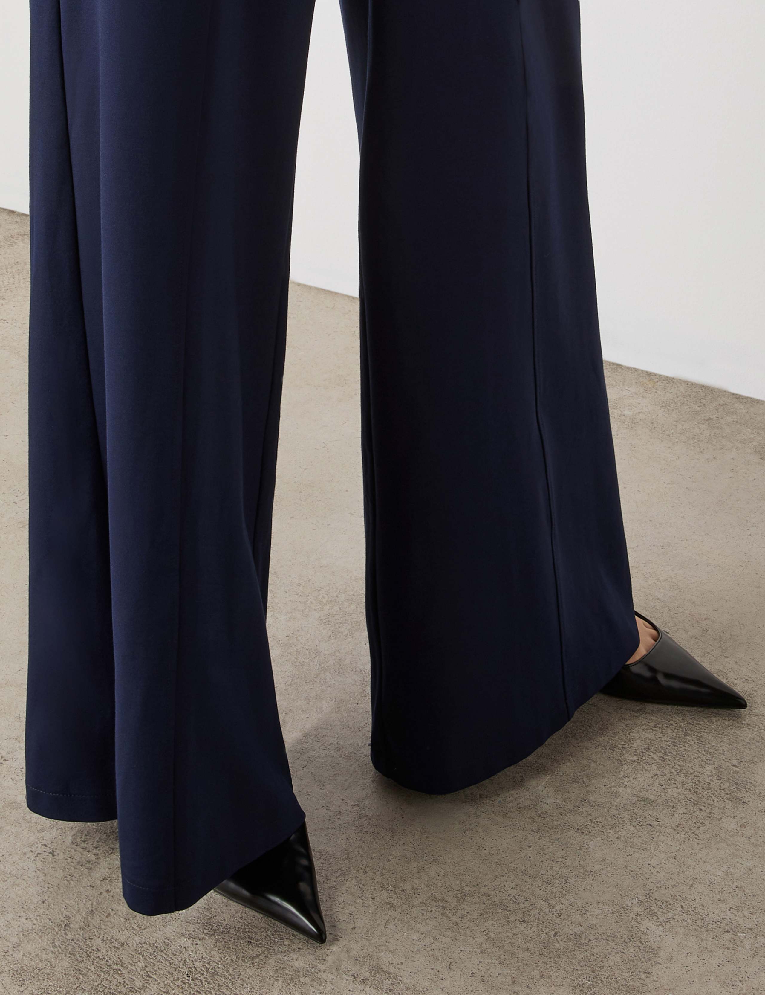 Matilda Ponte Jersey Trousers 4 of 4