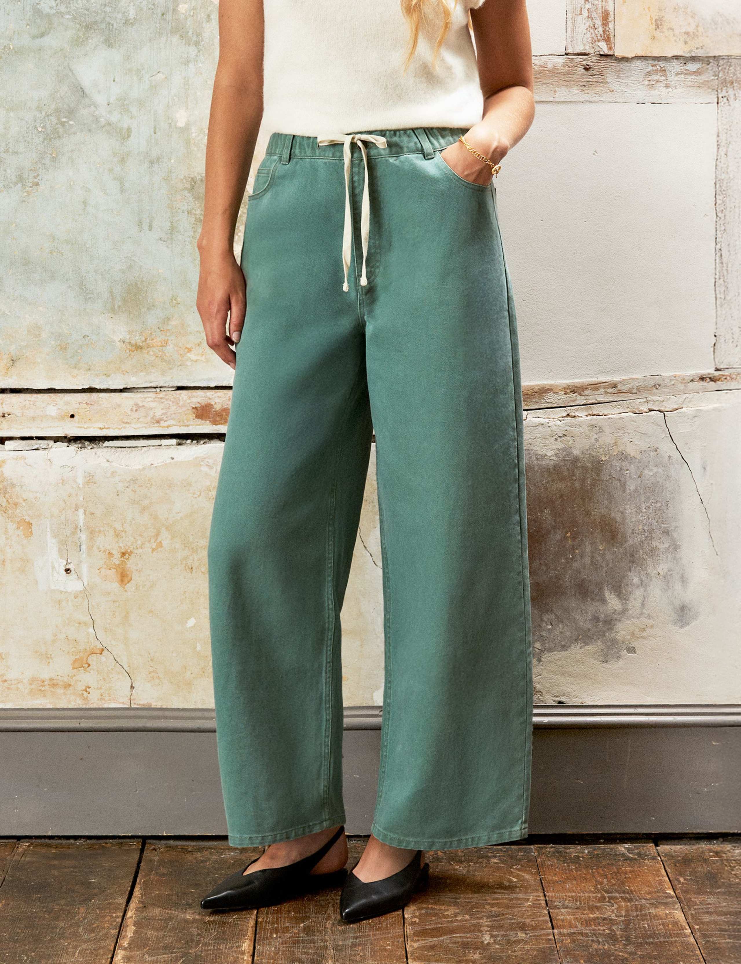 Drawstring Elasticated Waist Barrel Leg Jeans 3 of 6