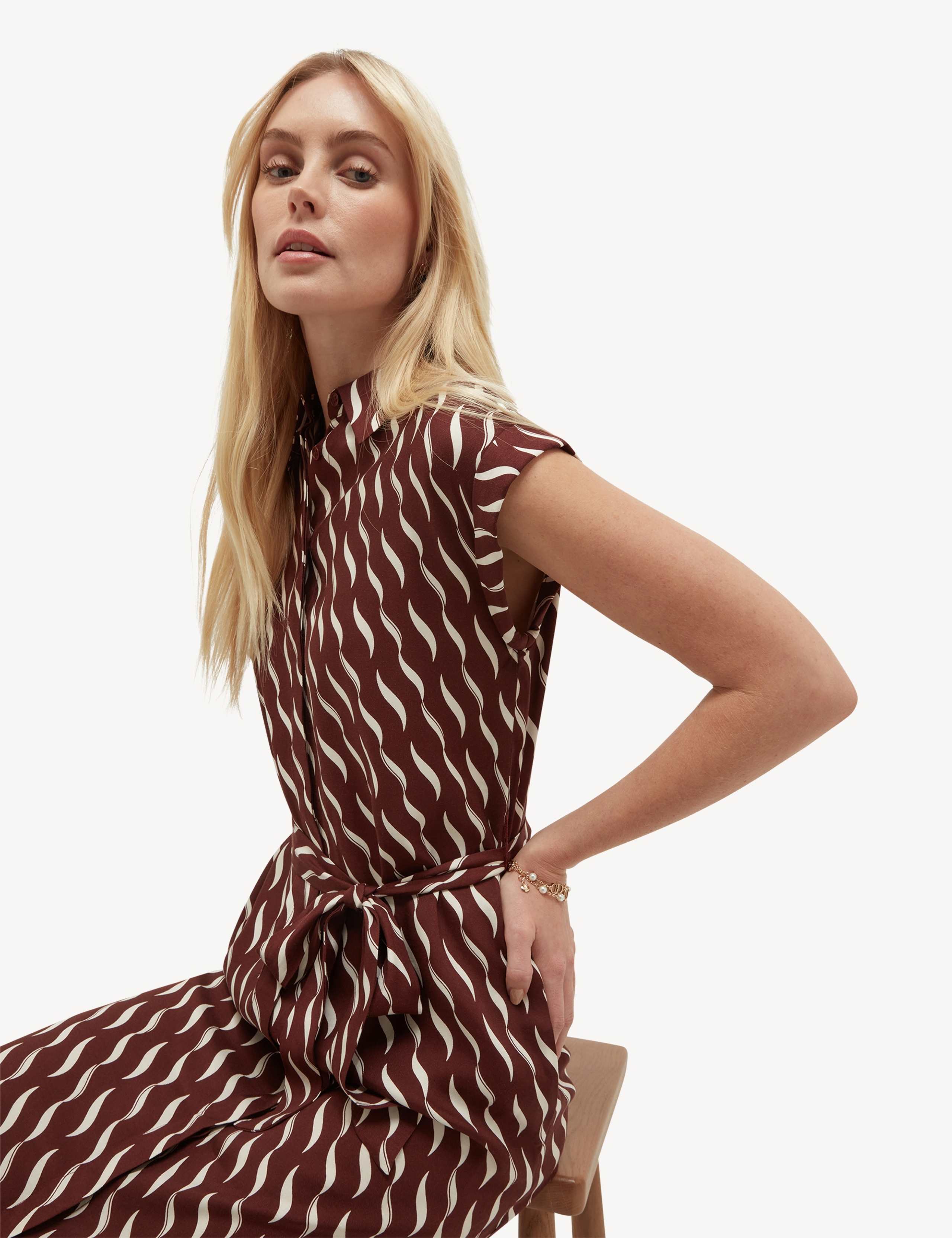 Geoemtric Midi Shirt Dress 4 of 5