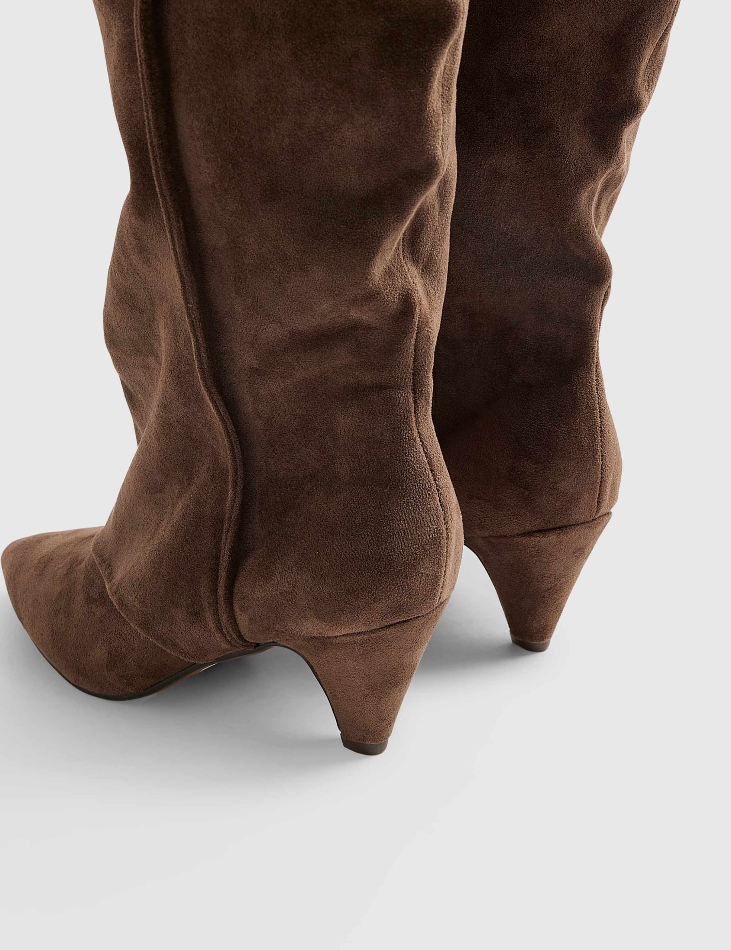 Kitten Heel Pointed Knee High Boots 5 of 5