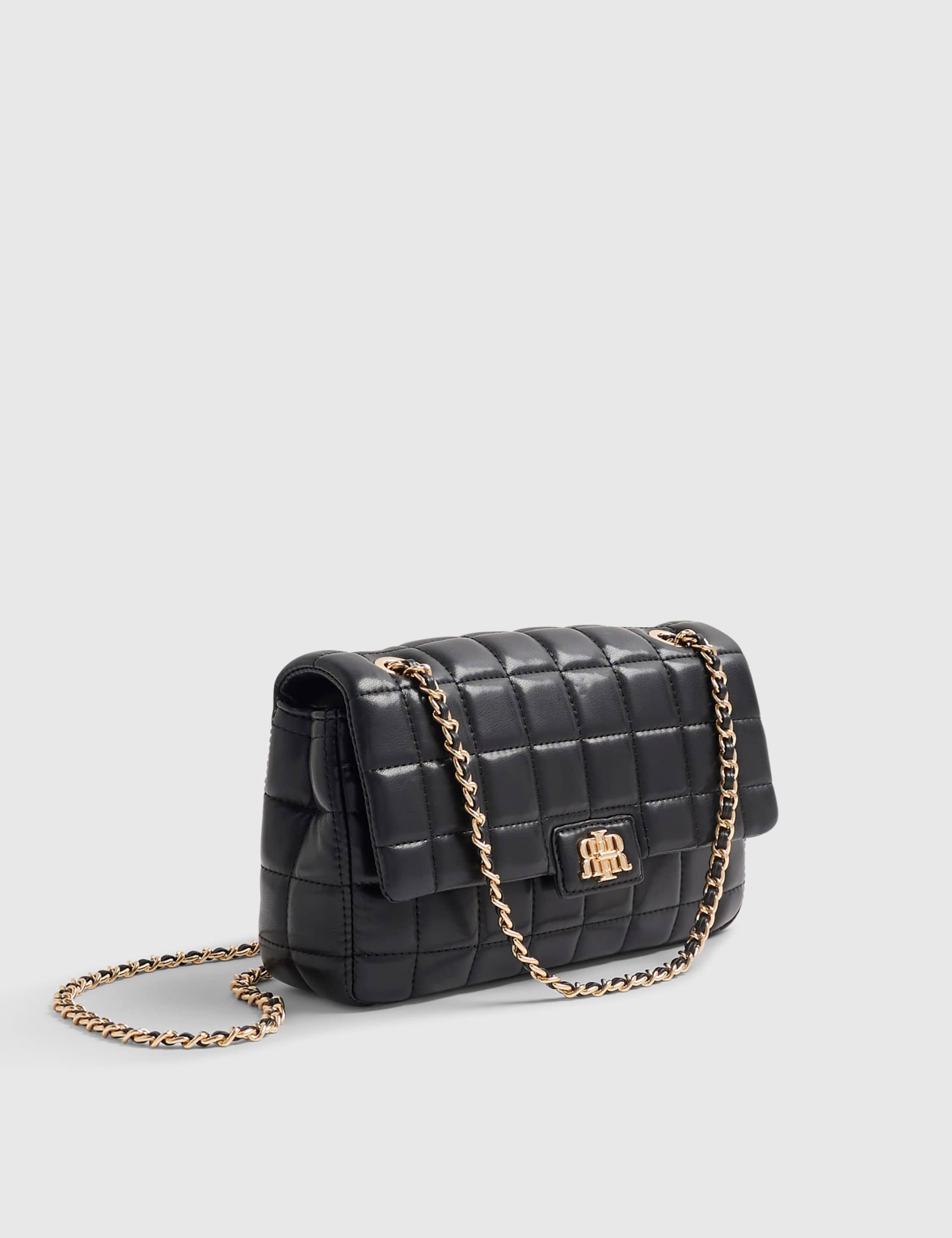 Quilted Chain Strap Shoulder Bag 2 of 4