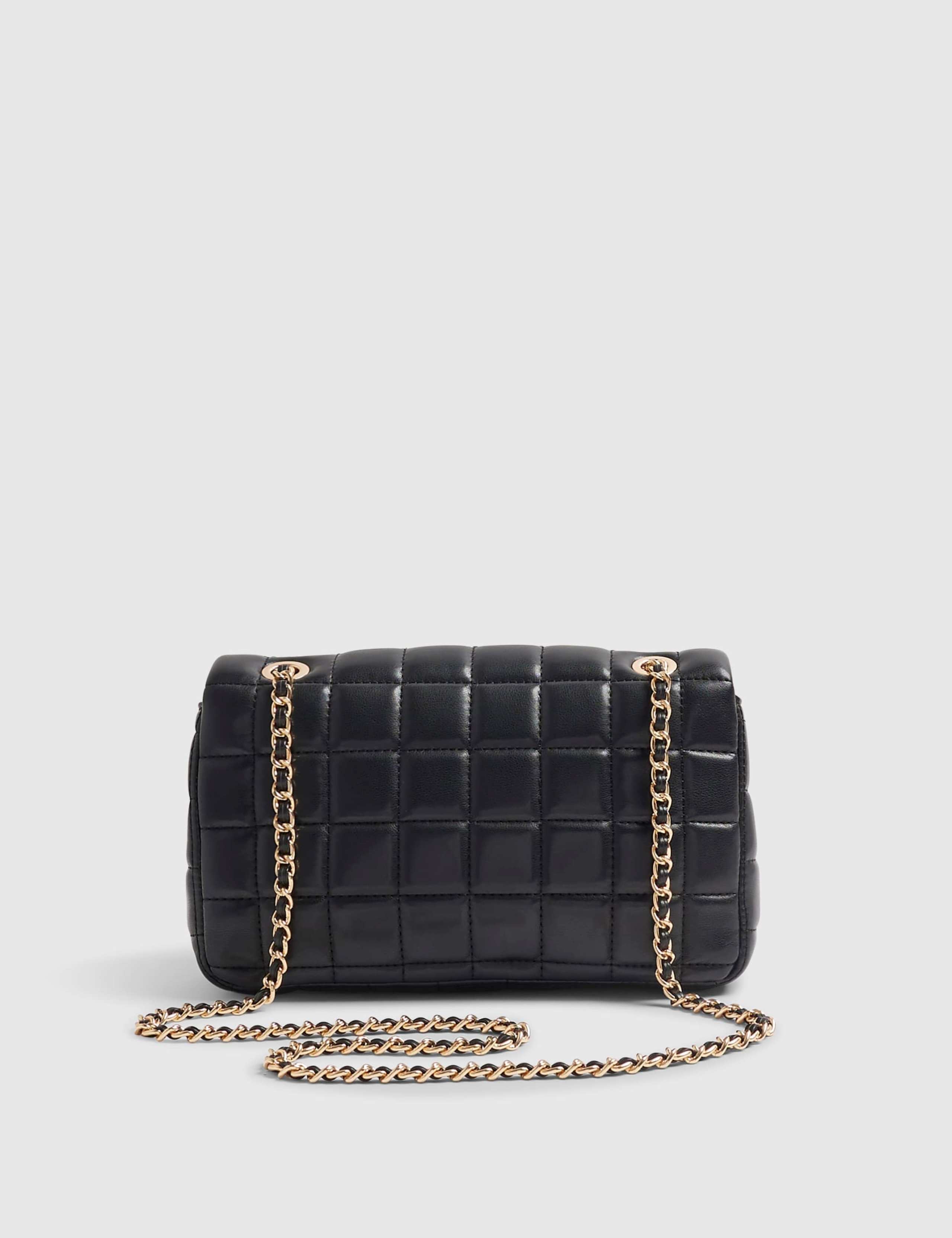 Quilted Chain Strap Shoulder Bag 4 of 4
