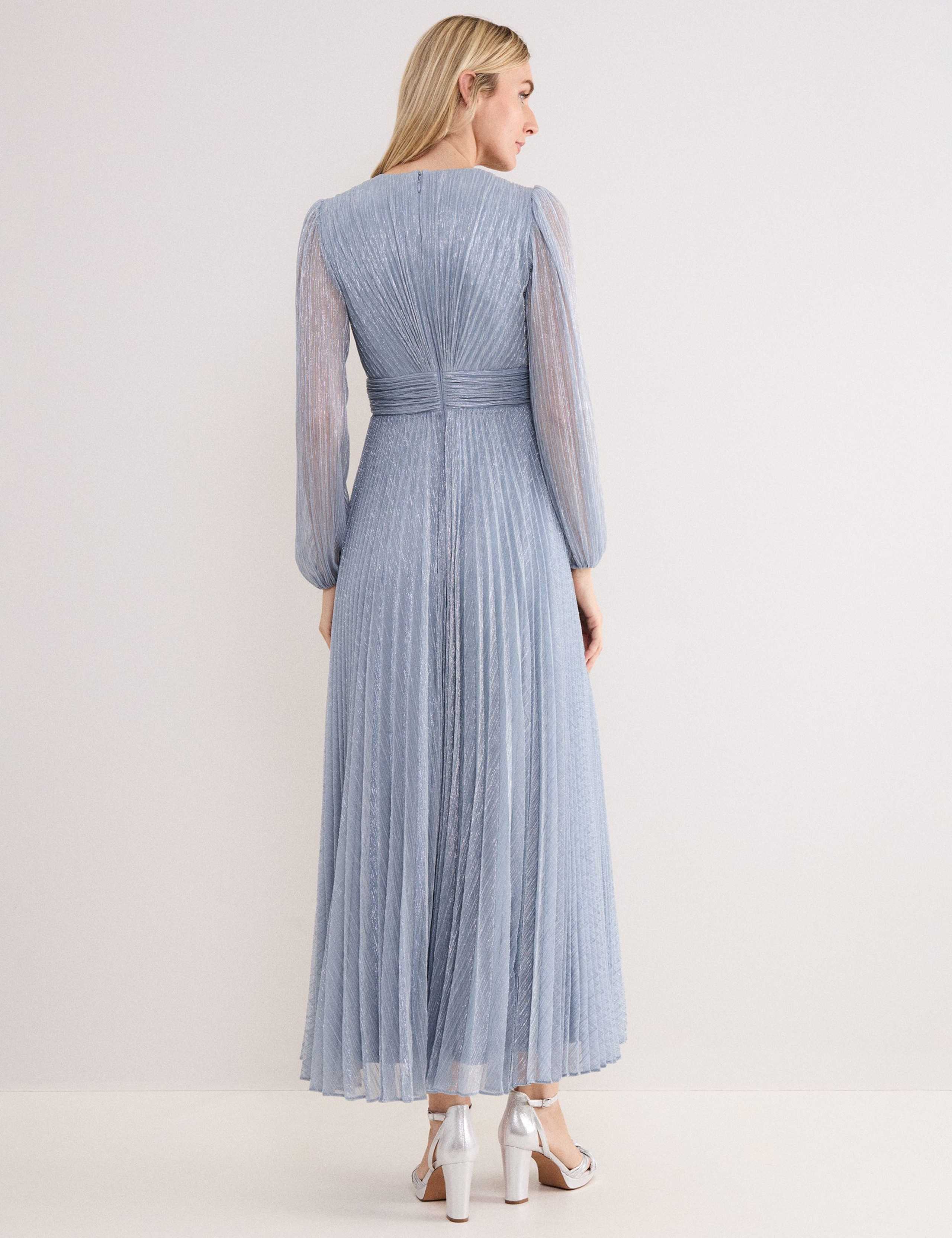 Textured V-Neck Midi Waisted Dress 5 of 9