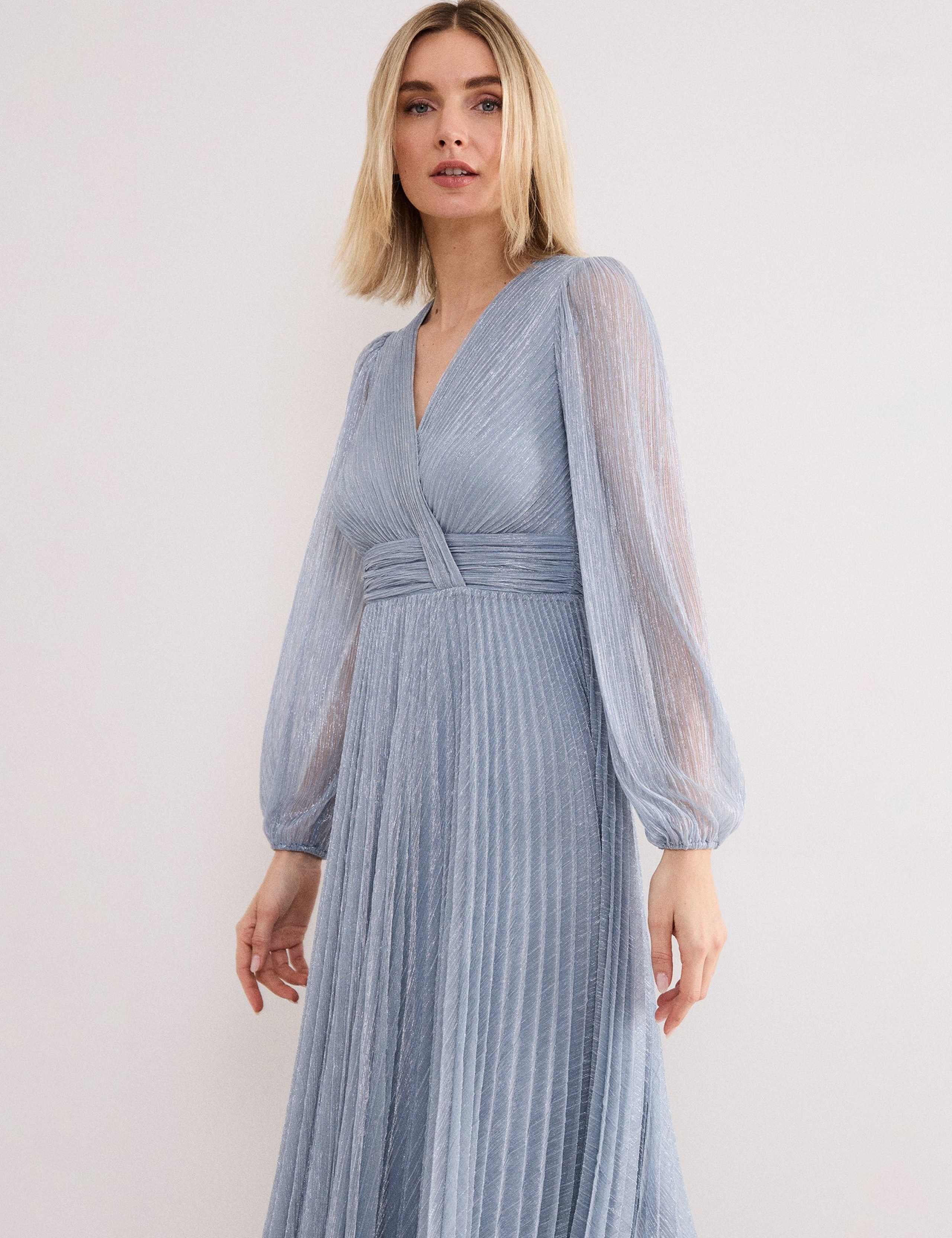 Textured V-Neck Midi Waisted Dress 7 of 9