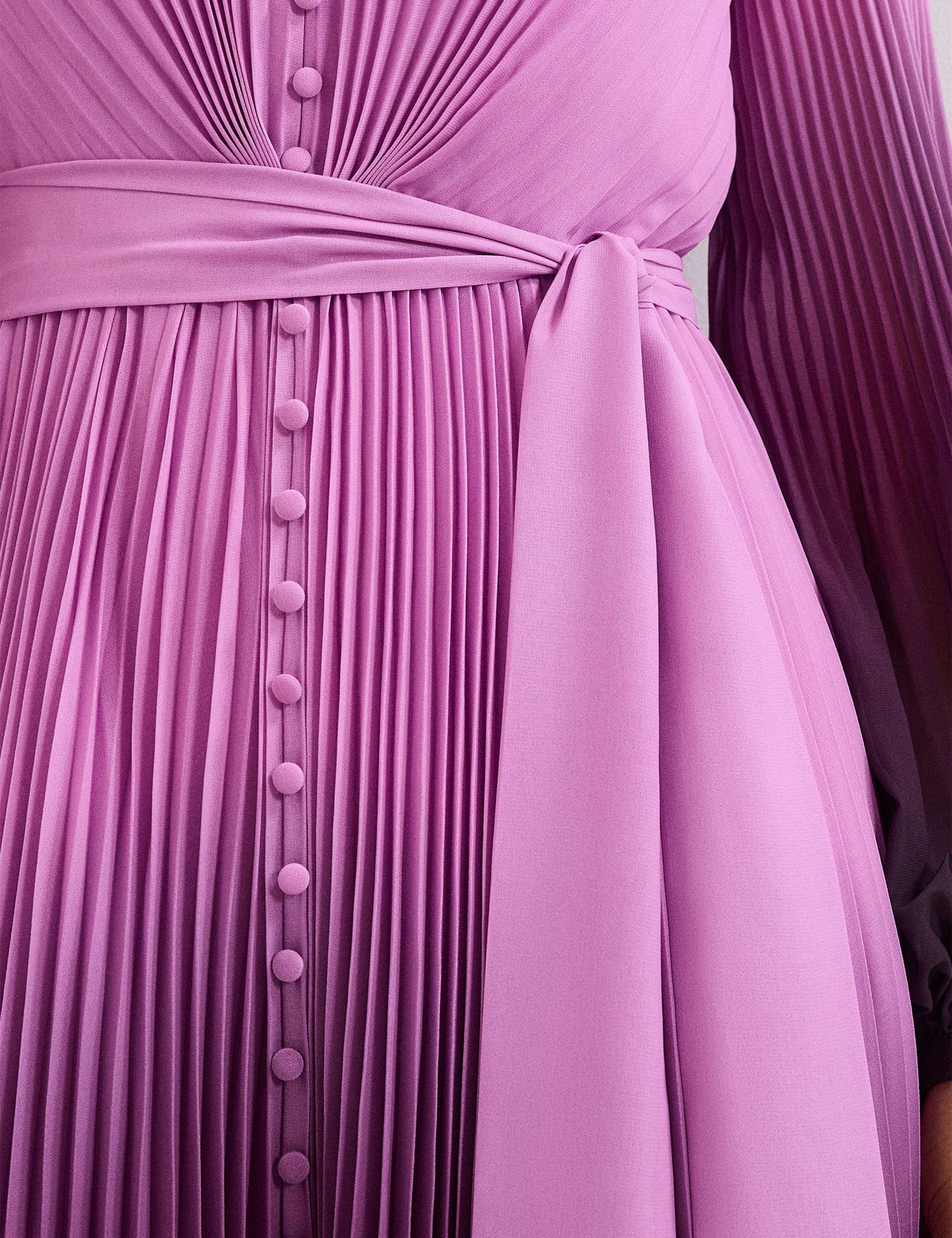 Ombre Plisse V-Neck Midi Waisted Dress 7 of 7