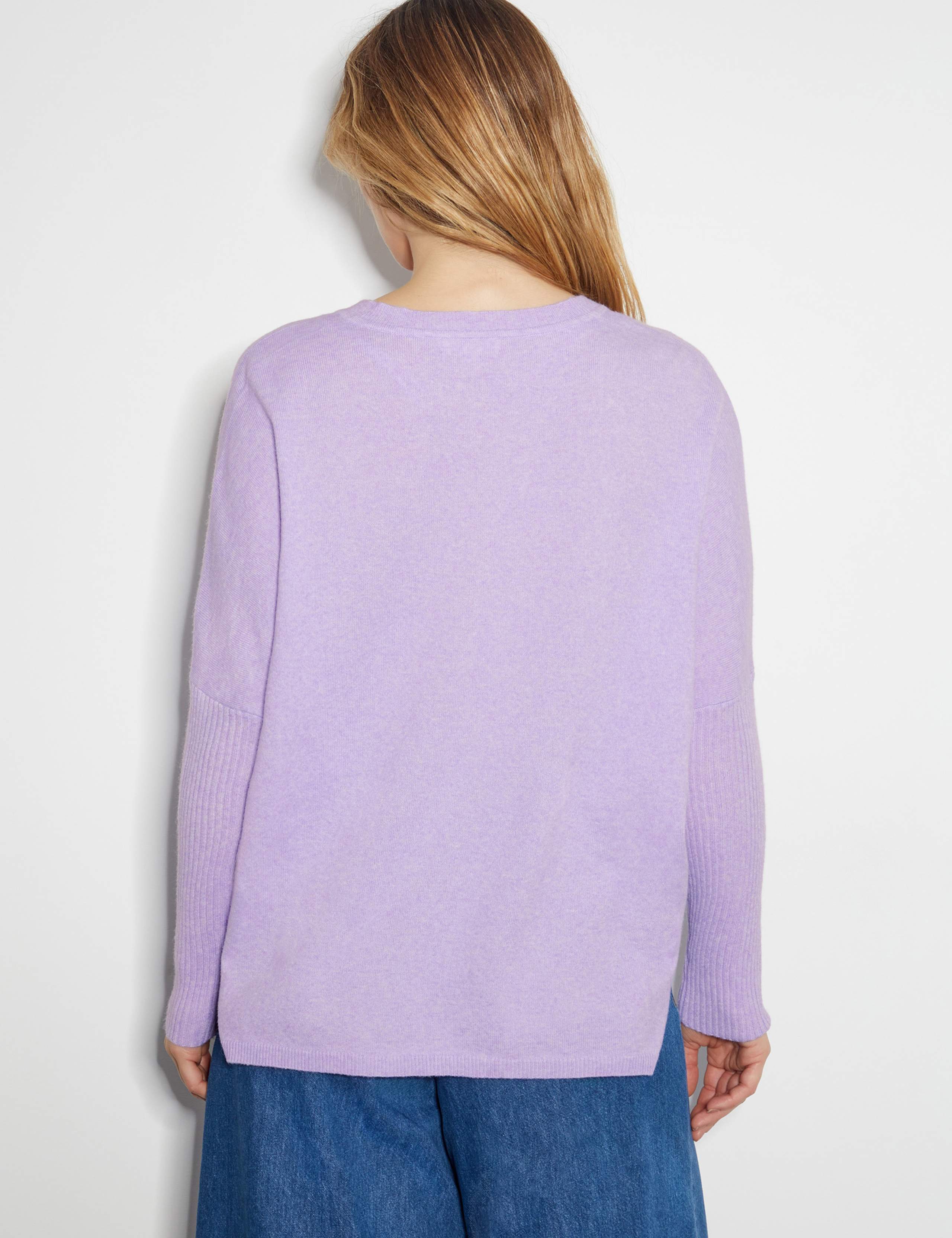 V-Neck Jumper with Wool 4 of 4