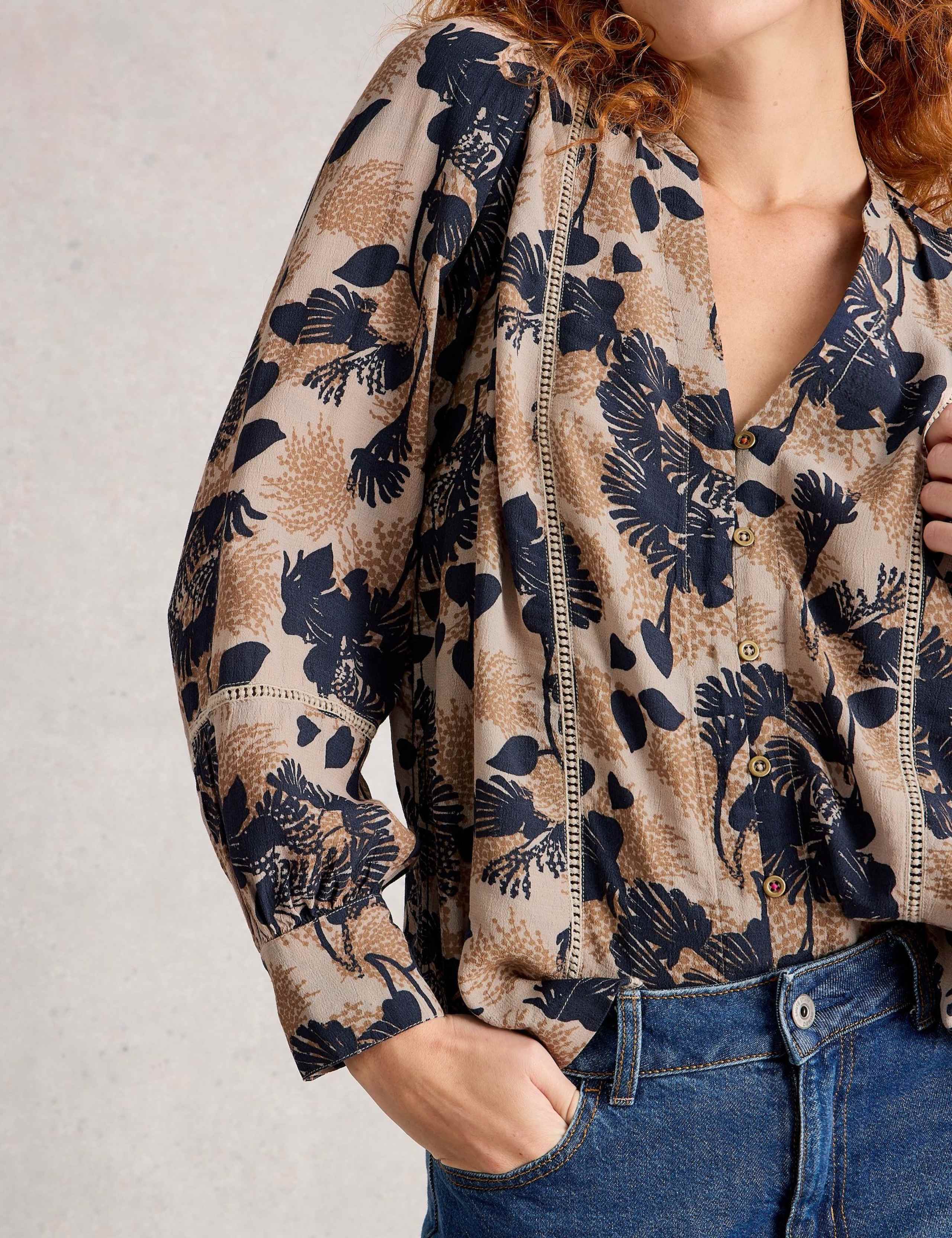 Leaf Print Notch Neck Blouson Sleeve Blouse 3 of 6