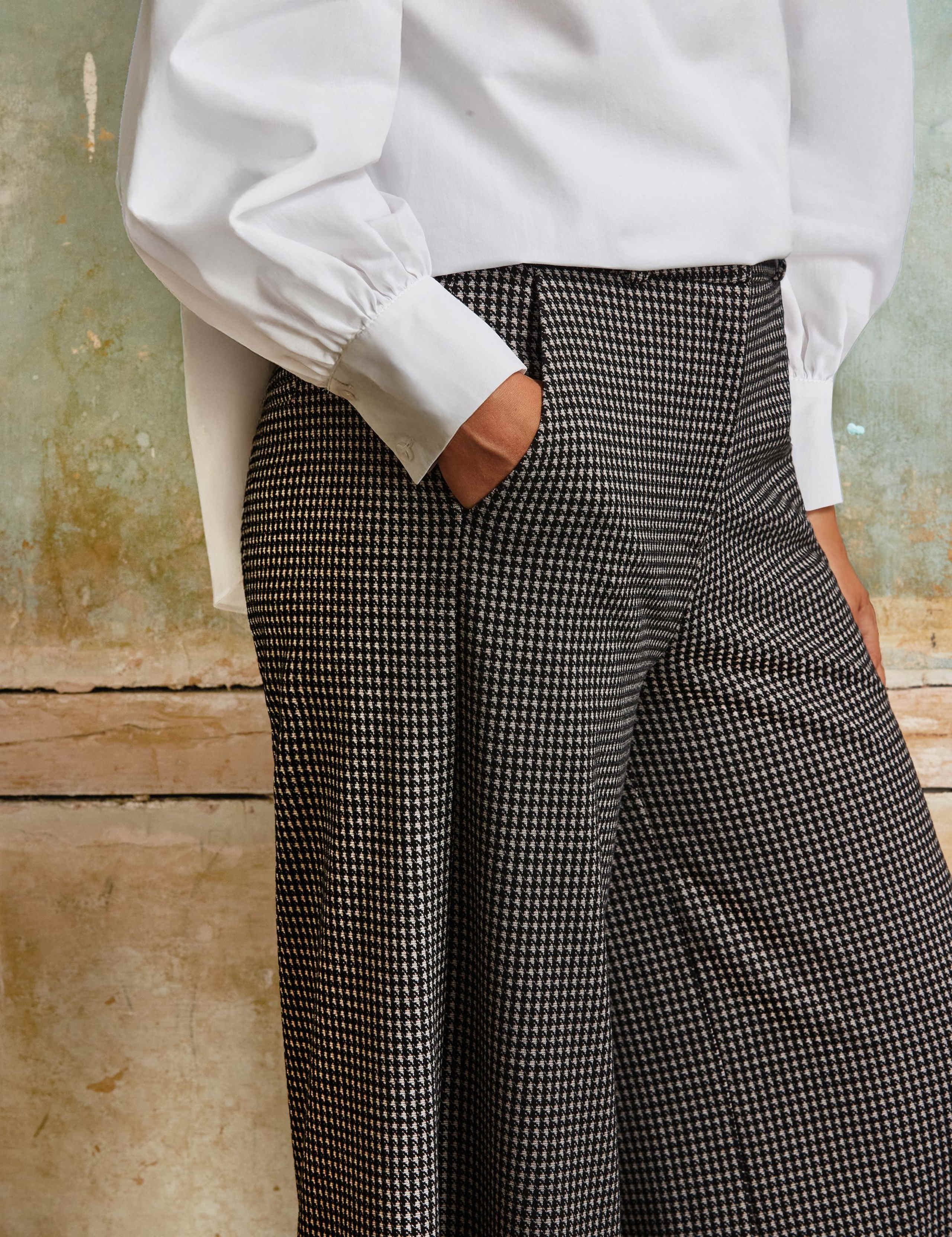 Houndstooth Checked Super Wide Leg Trousers 4 of 5