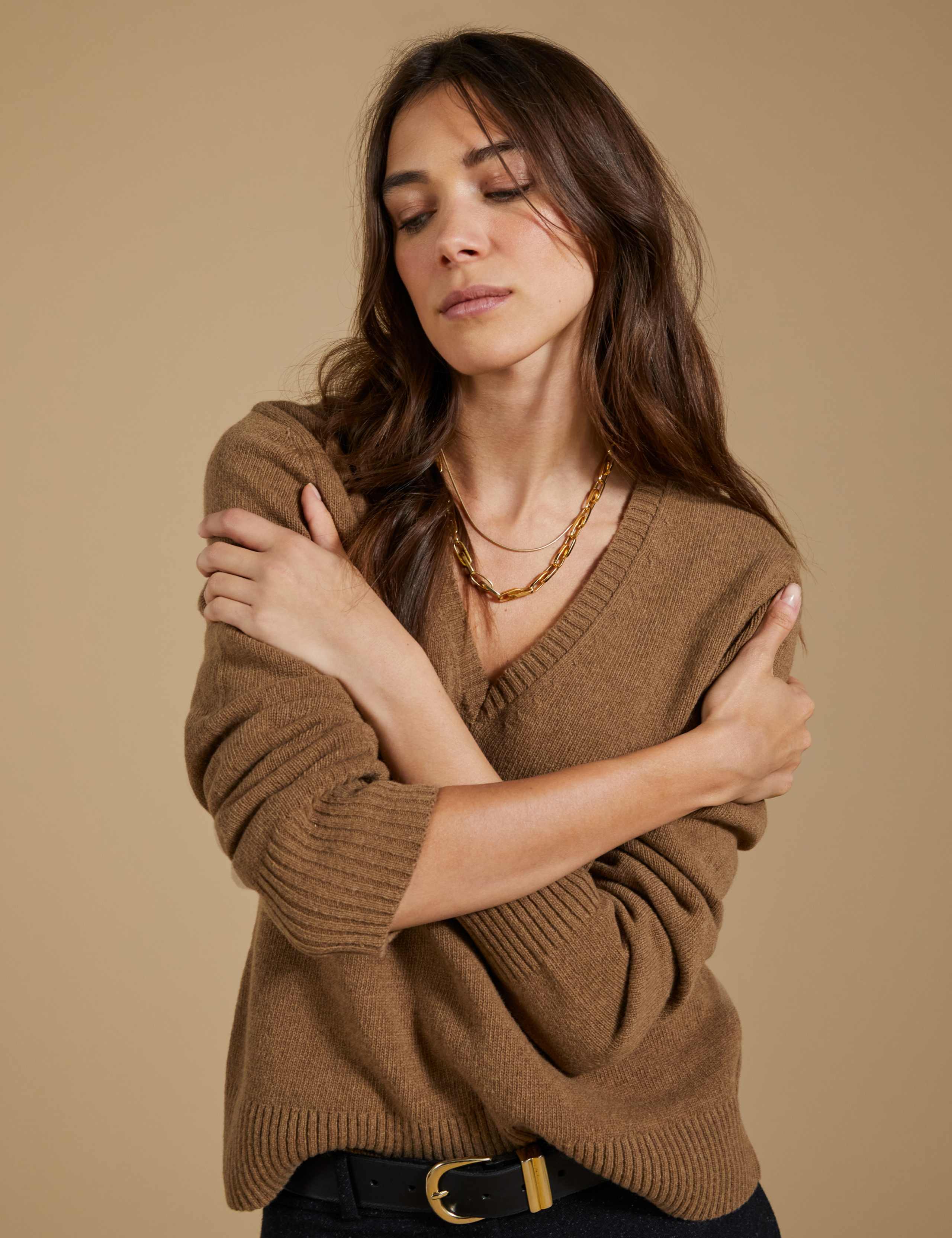 Merino Wool Blend V-Neck Jumper 3 of 4
