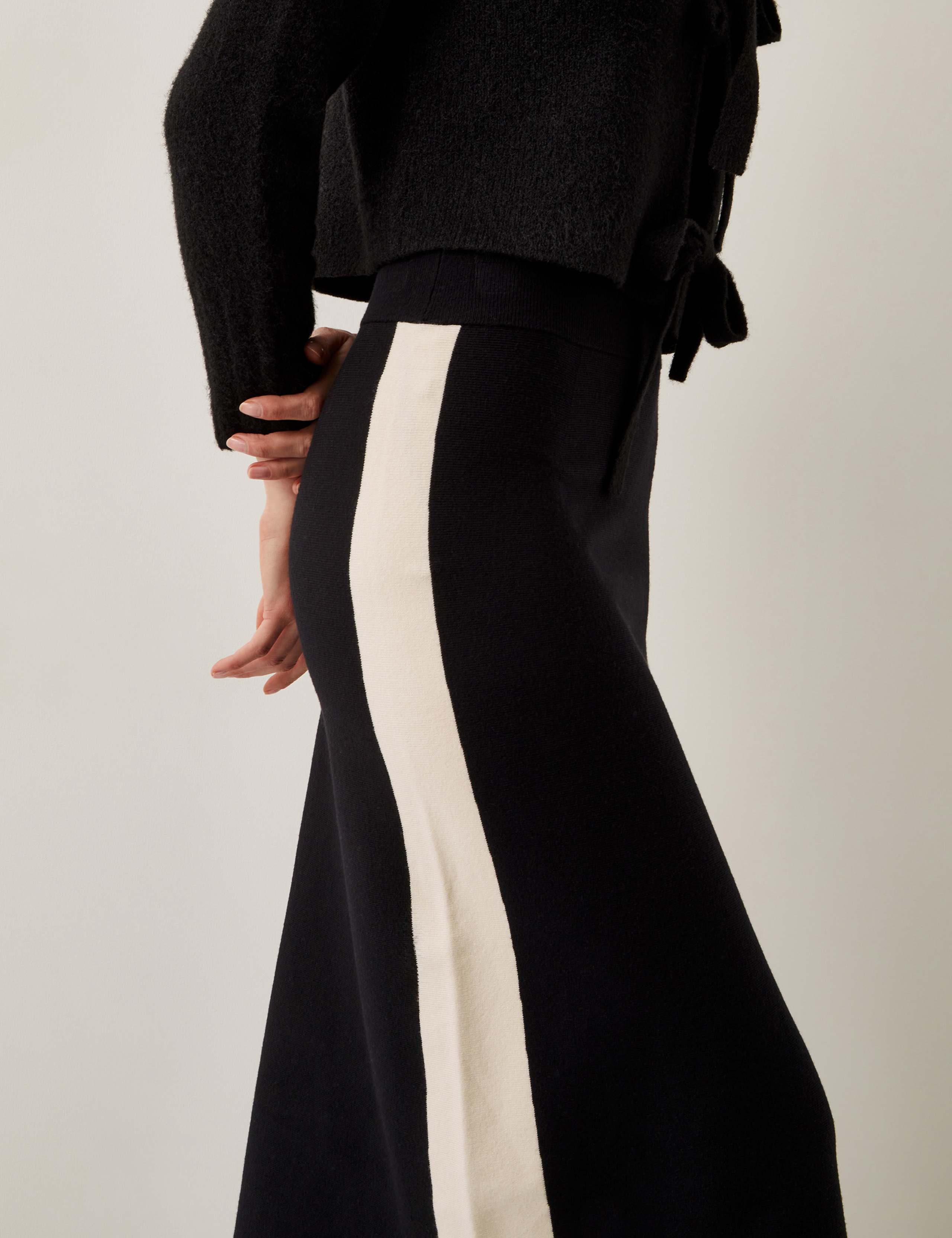 Knitted Midi Utility Skirt 4 of 5
