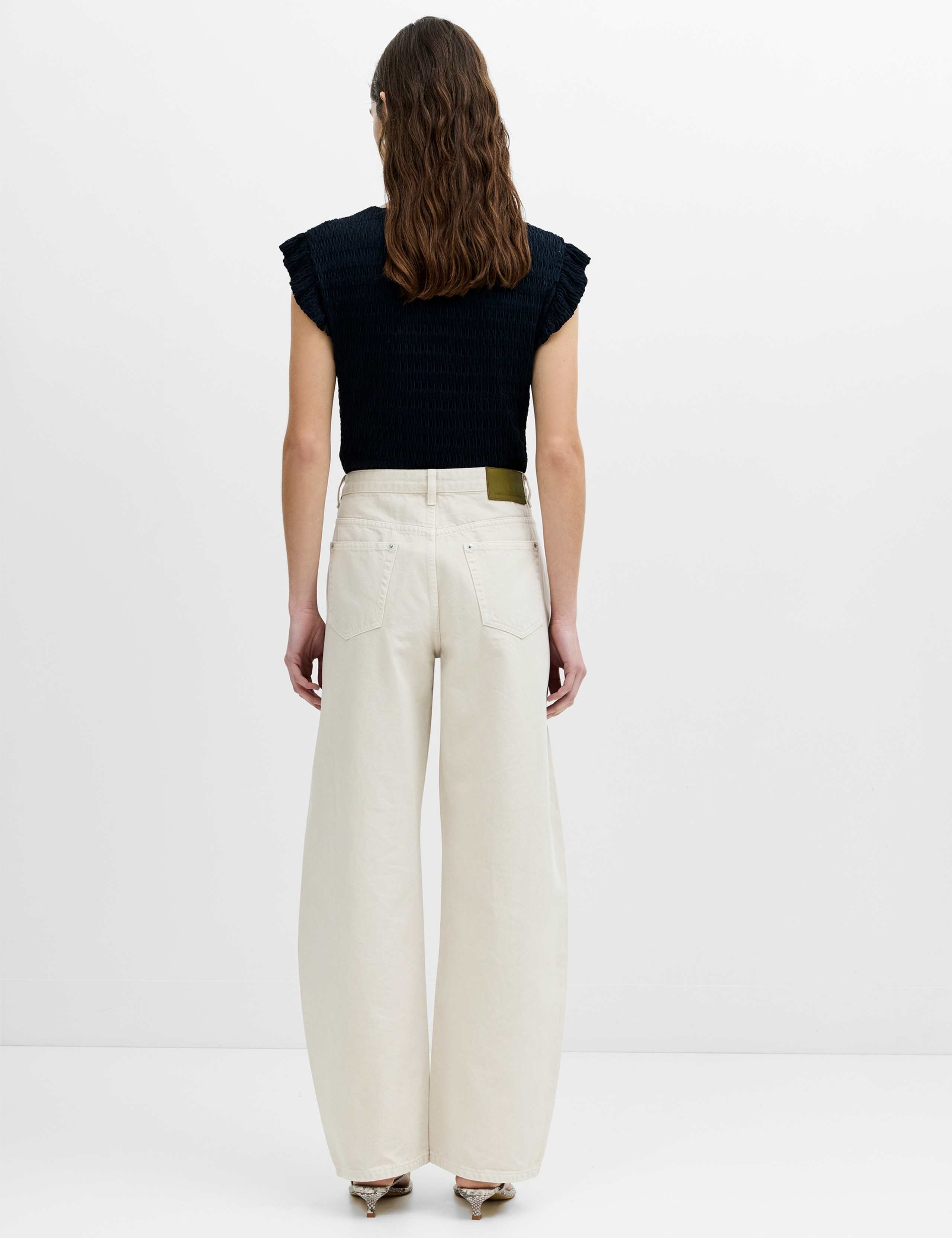 Mid Rise Barrel Jeans 5 of 7