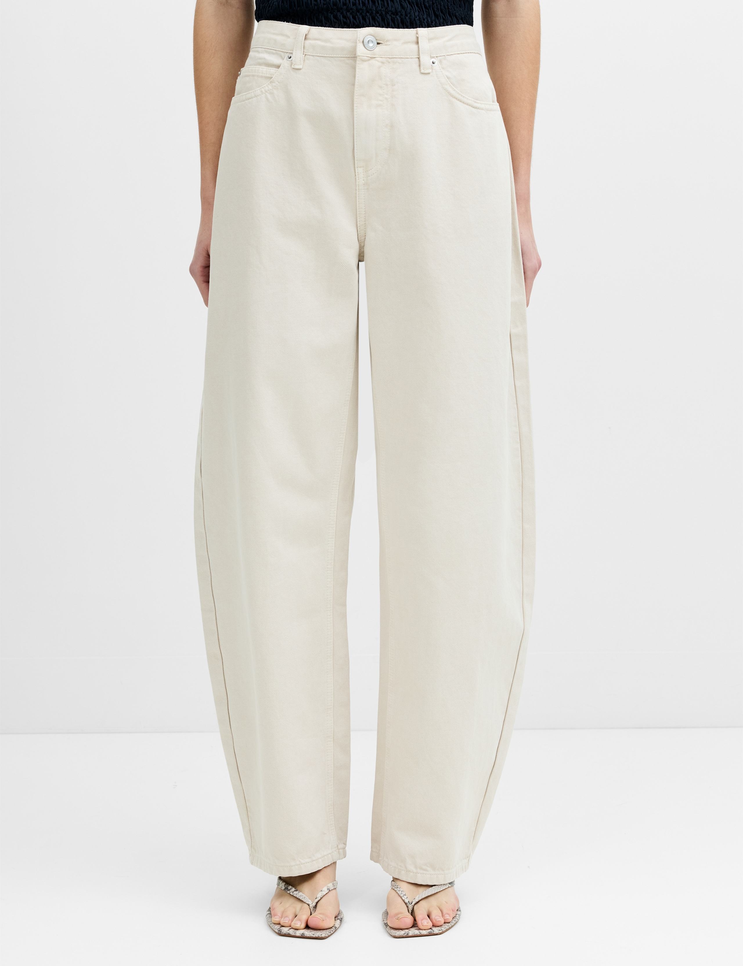 Mid Rise Barrel Jeans 6 of 7