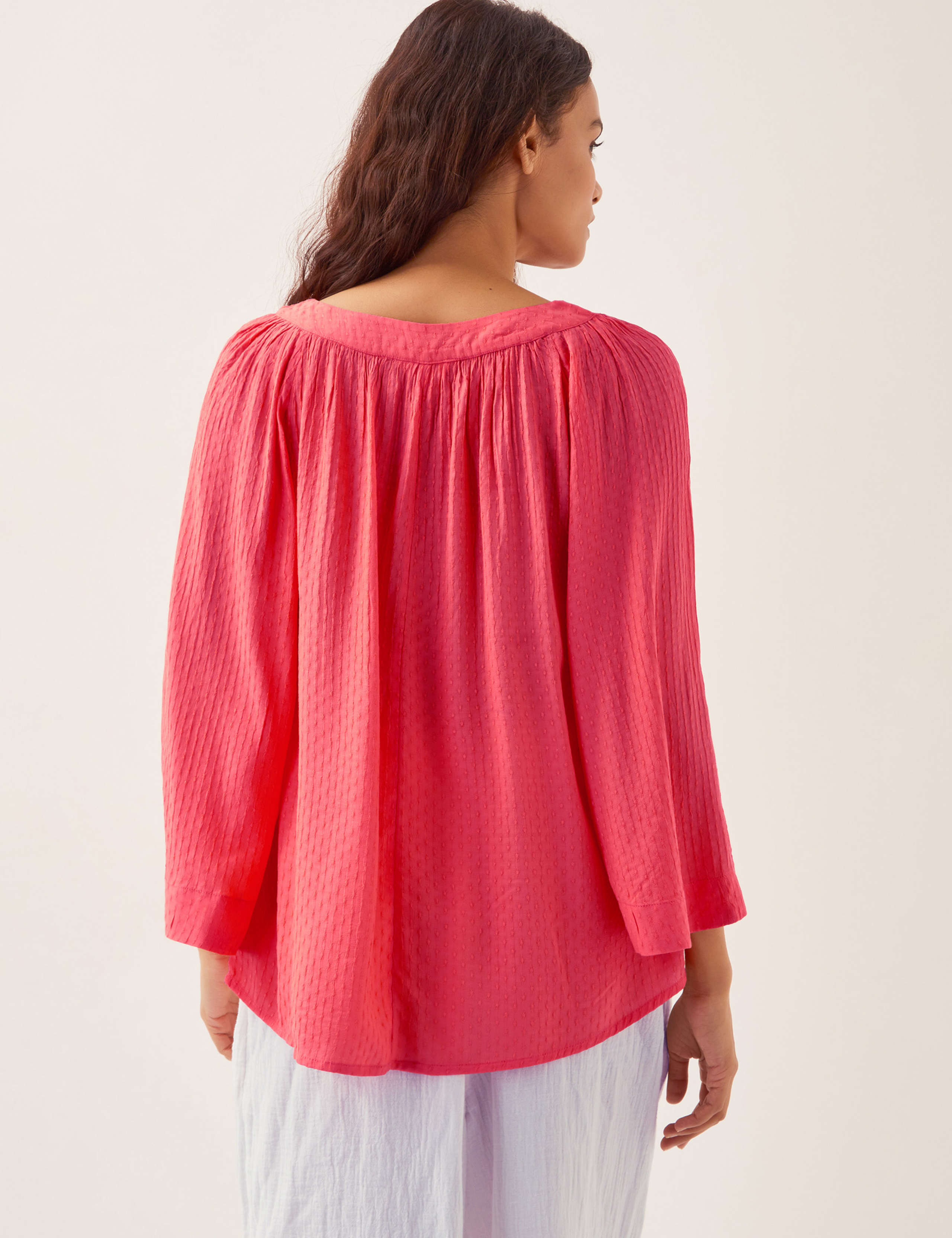 V-Neck Top 3 of 4