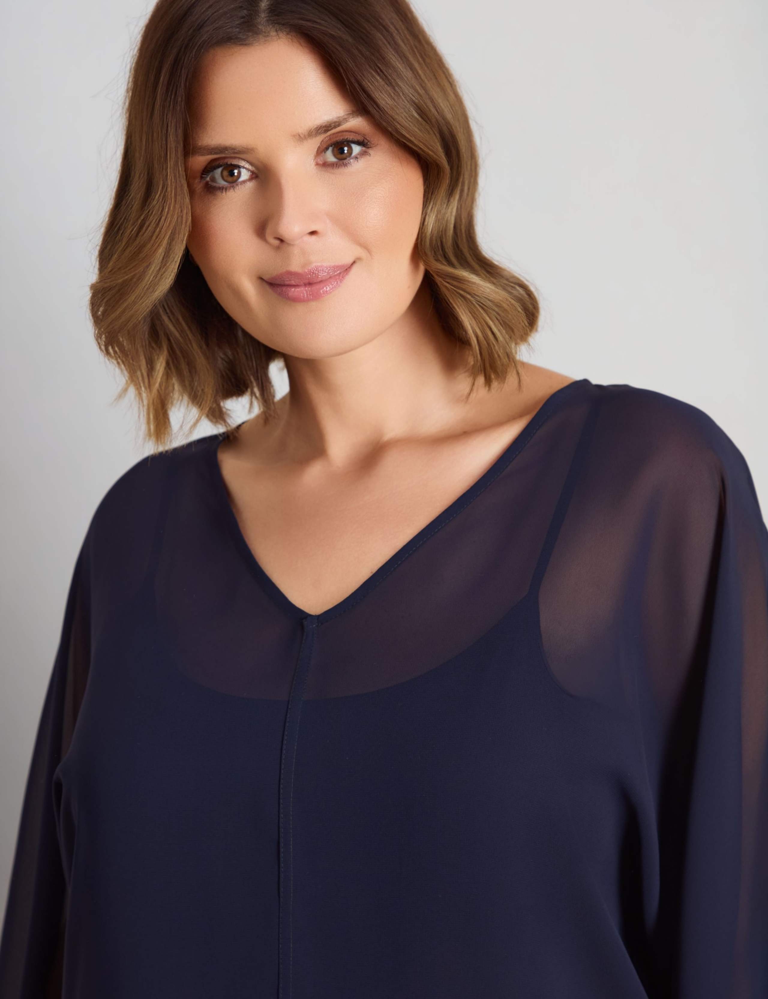 V-Neck Pleat Detail Peplum Blouse 3 of 4