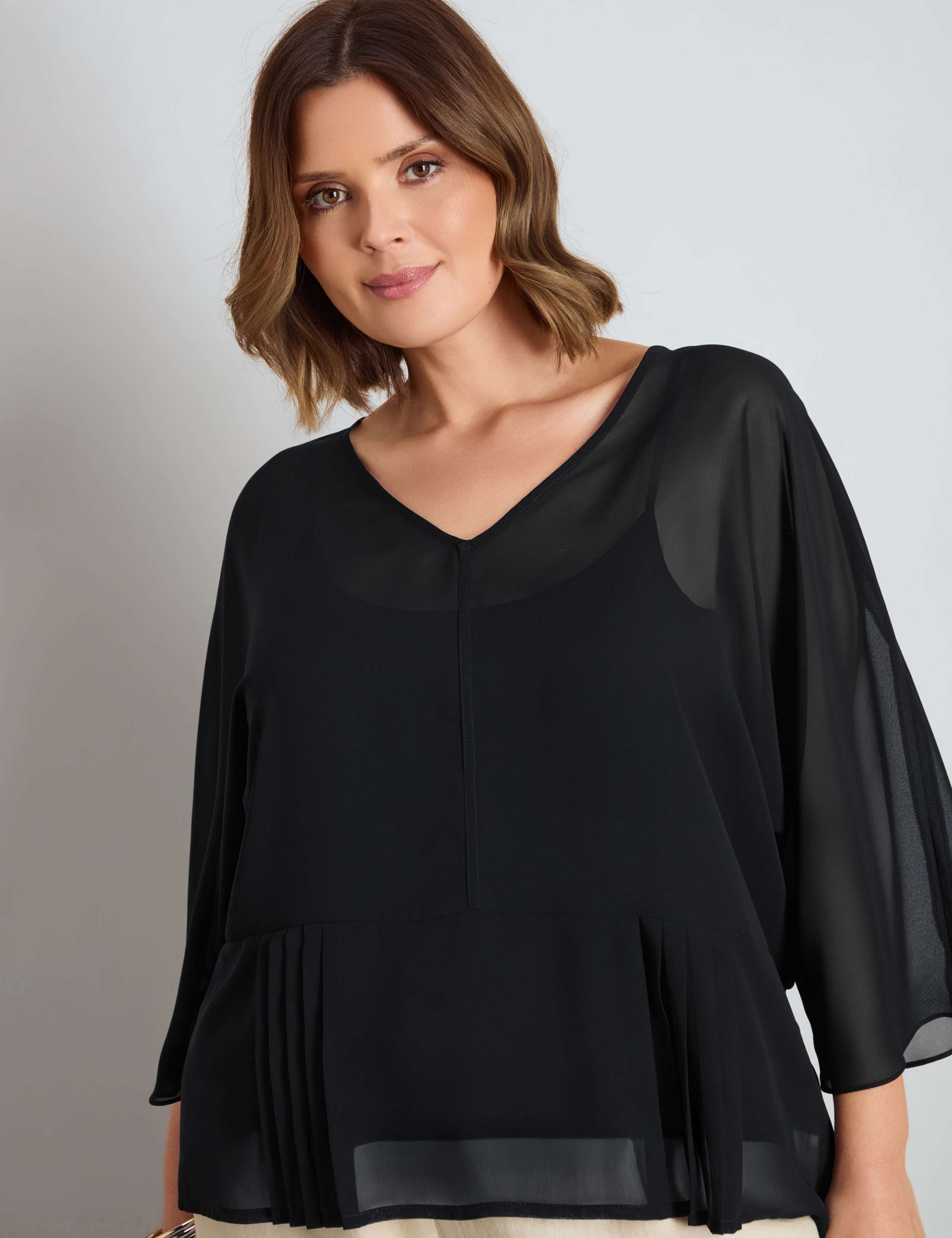 V-Neck Pleat Detail Peplum Blouse 5 of 5