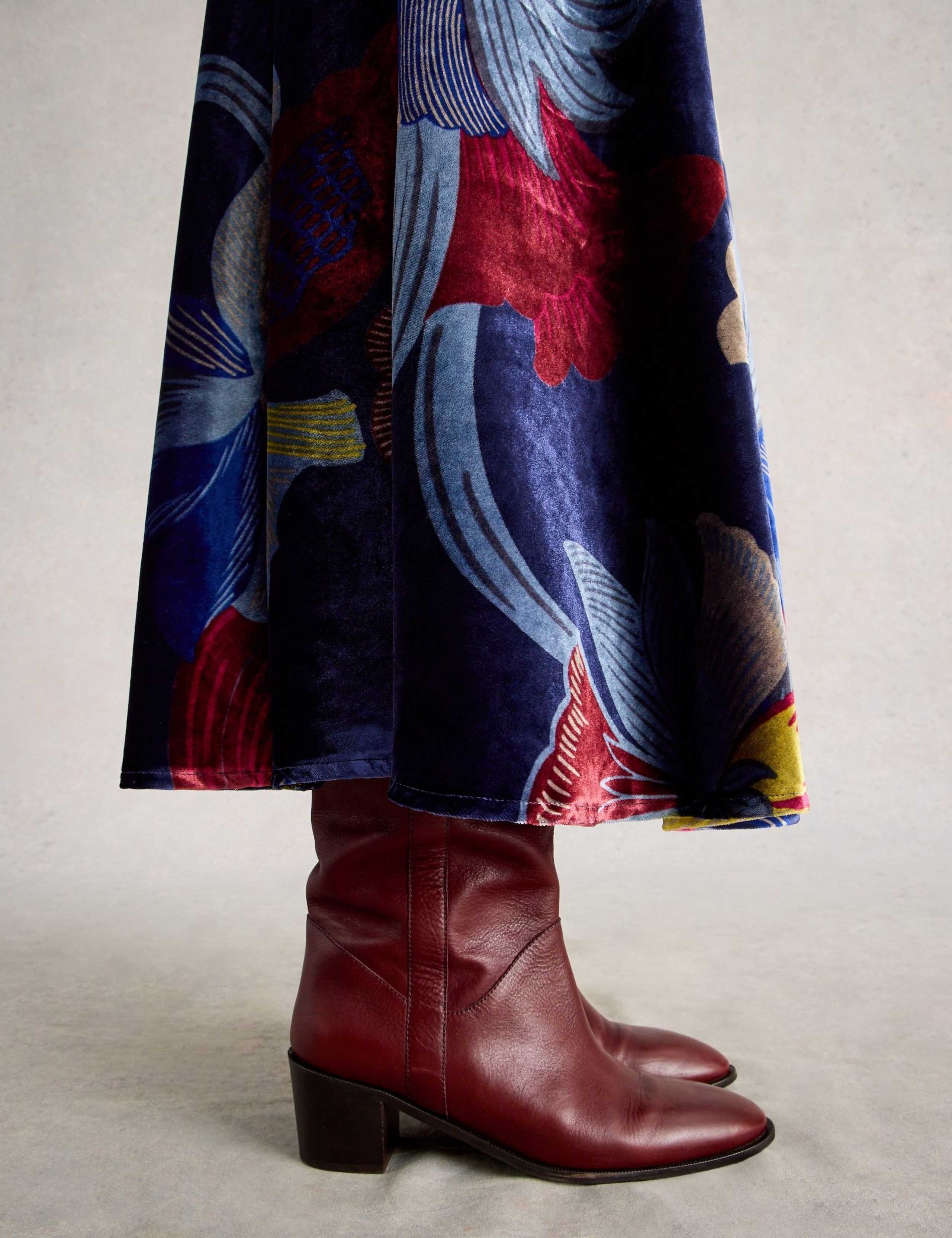 Velvet Floral Maxi A-Line Skirt 4 of 6