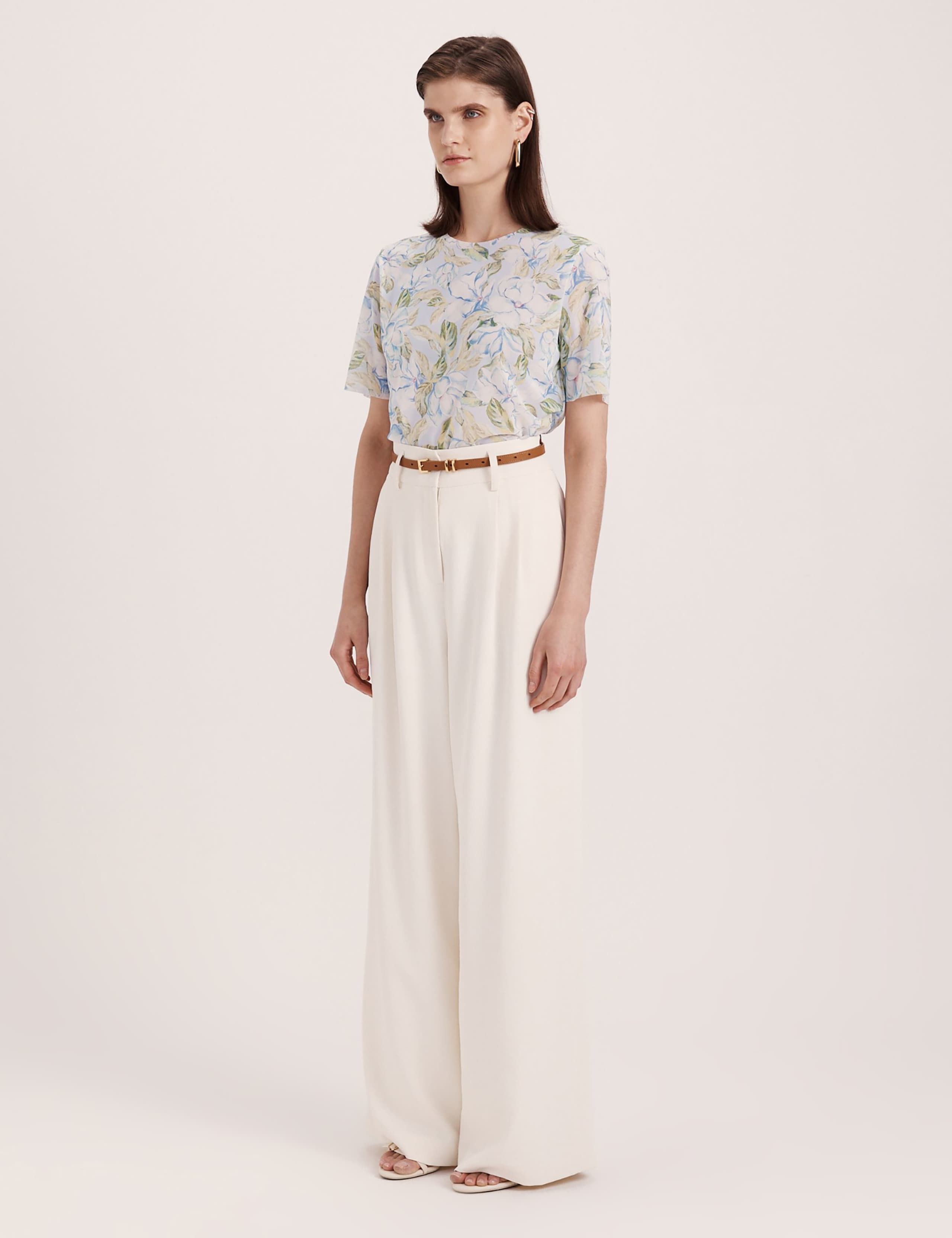 Mesh Floral Crew Neck T-Shirt 5 of 7