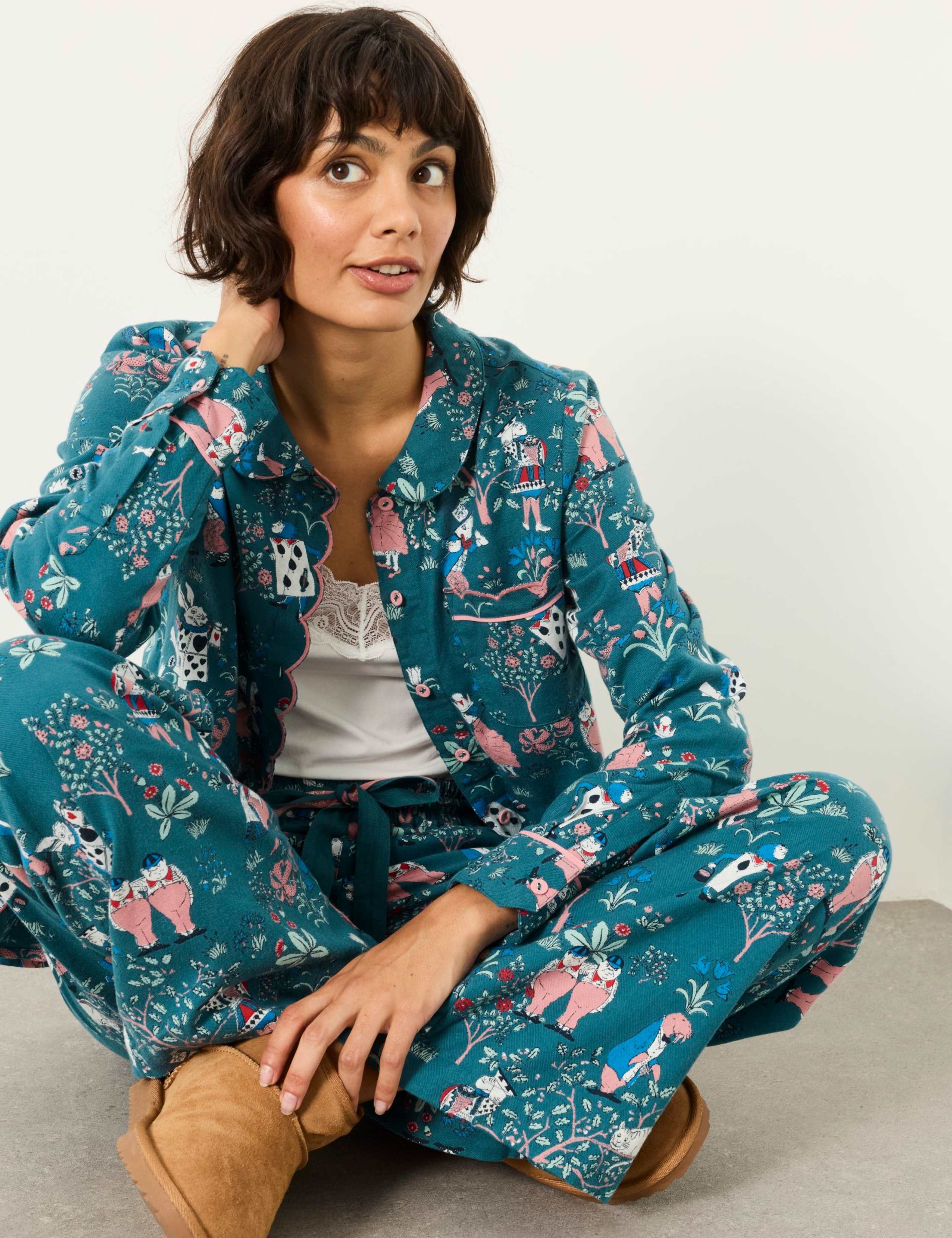 Pure Cotton Scallop Trim Pyjama Set 3 of 8