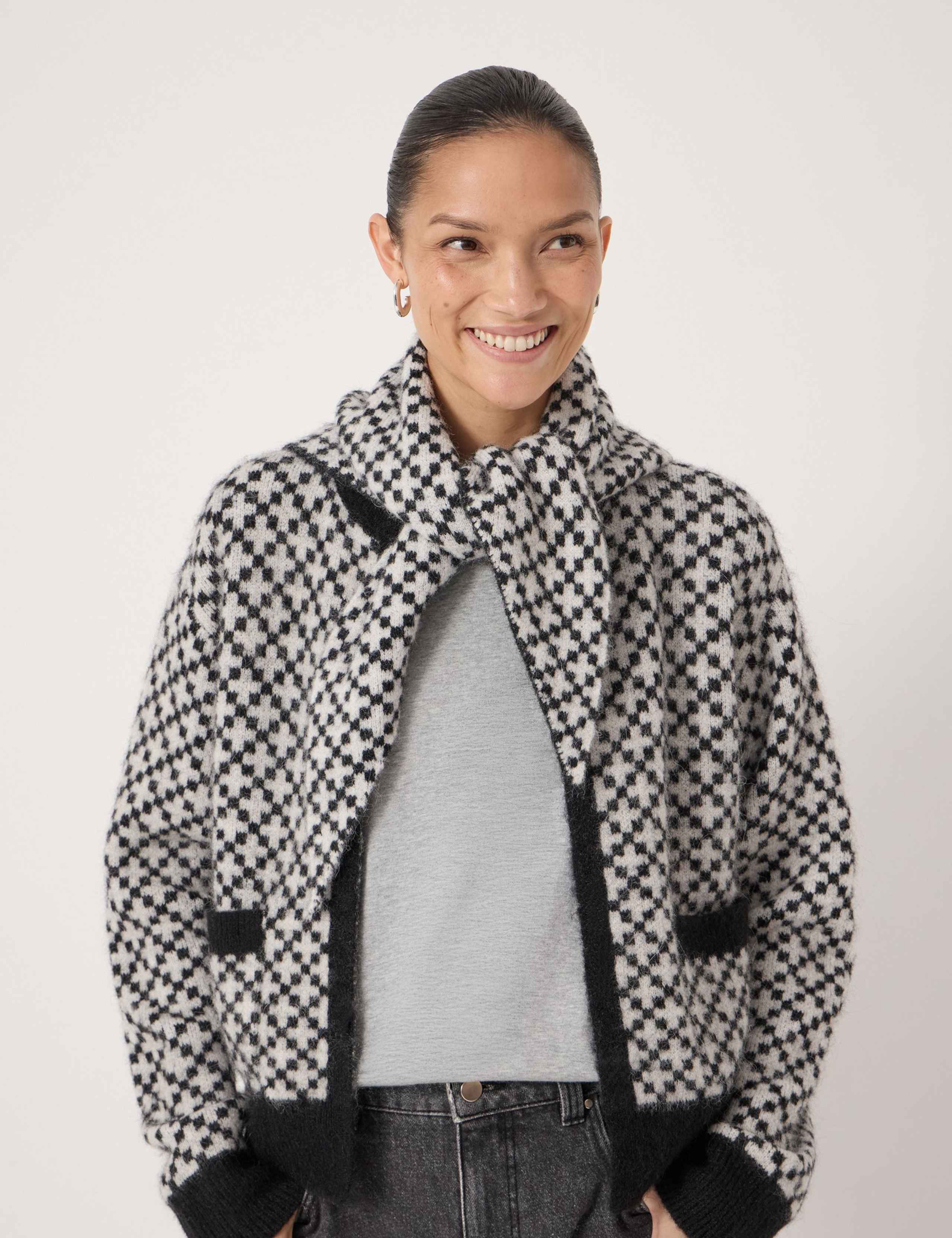 Geometric Nordic Triangle Scarf with Wool 1 of 4