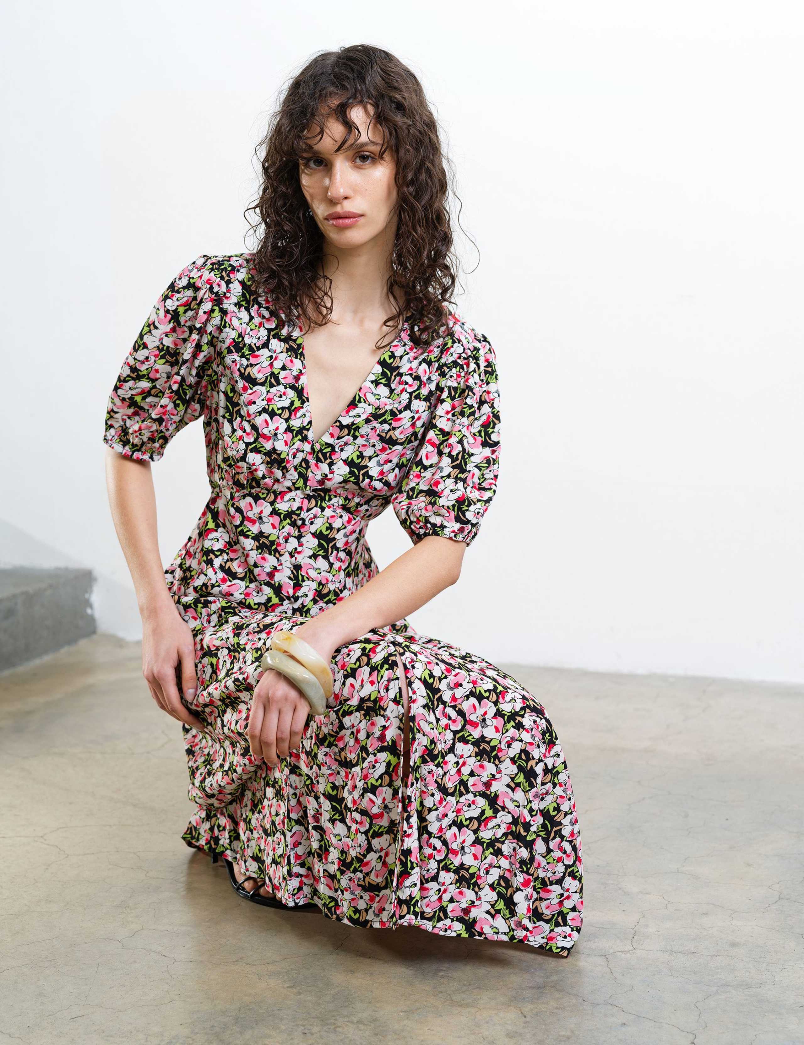 Floral V-Neck Puff Sleeve Midi Tea Dress 5 of 7