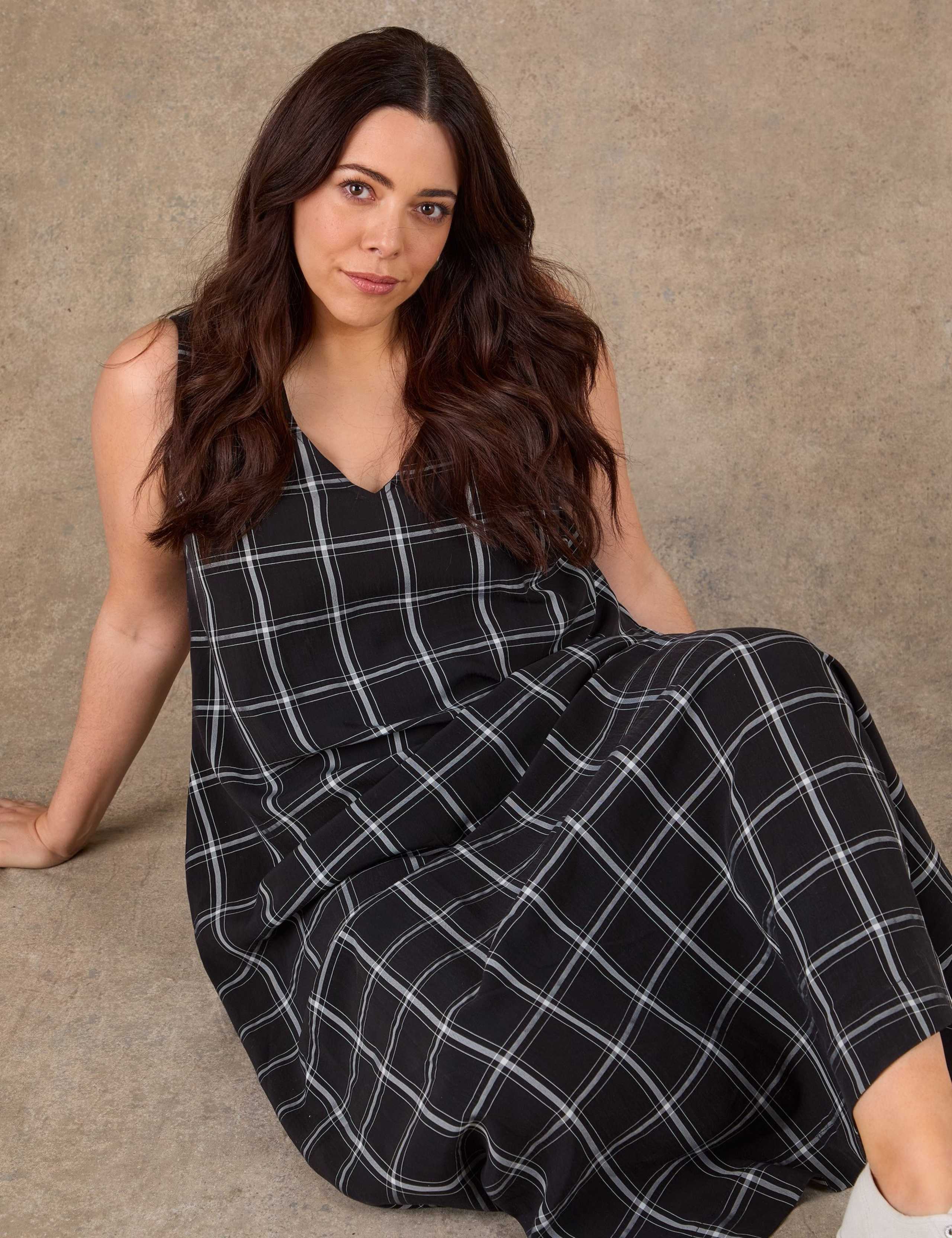 Checked V-Neck Maxi Smock Dress 4 of 6